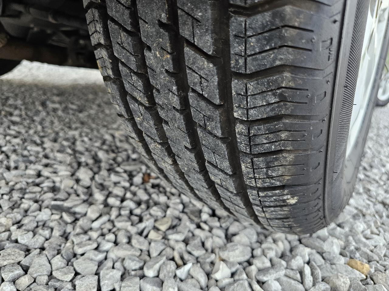 Toyota Camry LE V6 6-Spd AT 2010