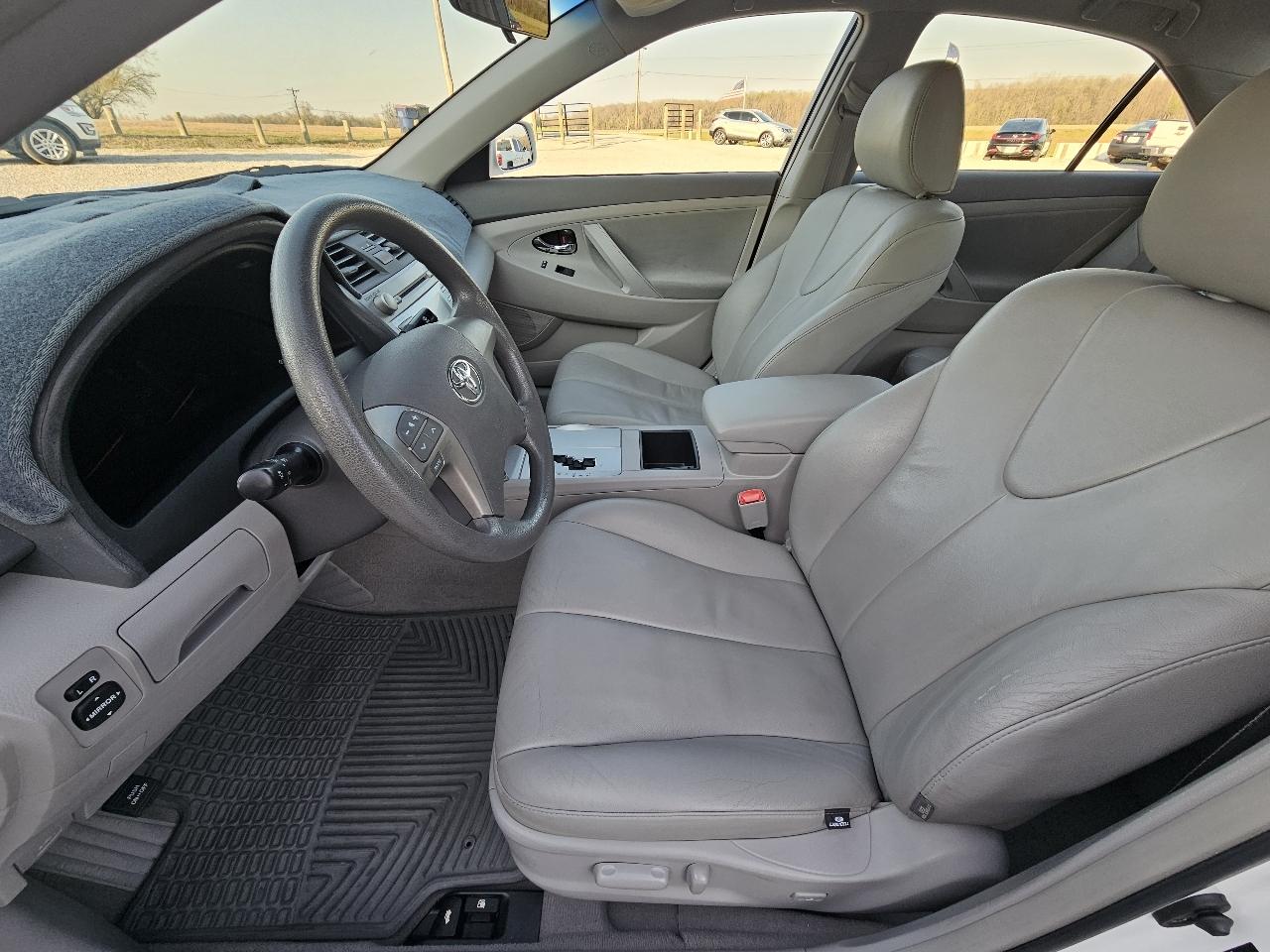 Toyota Camry LE 2007