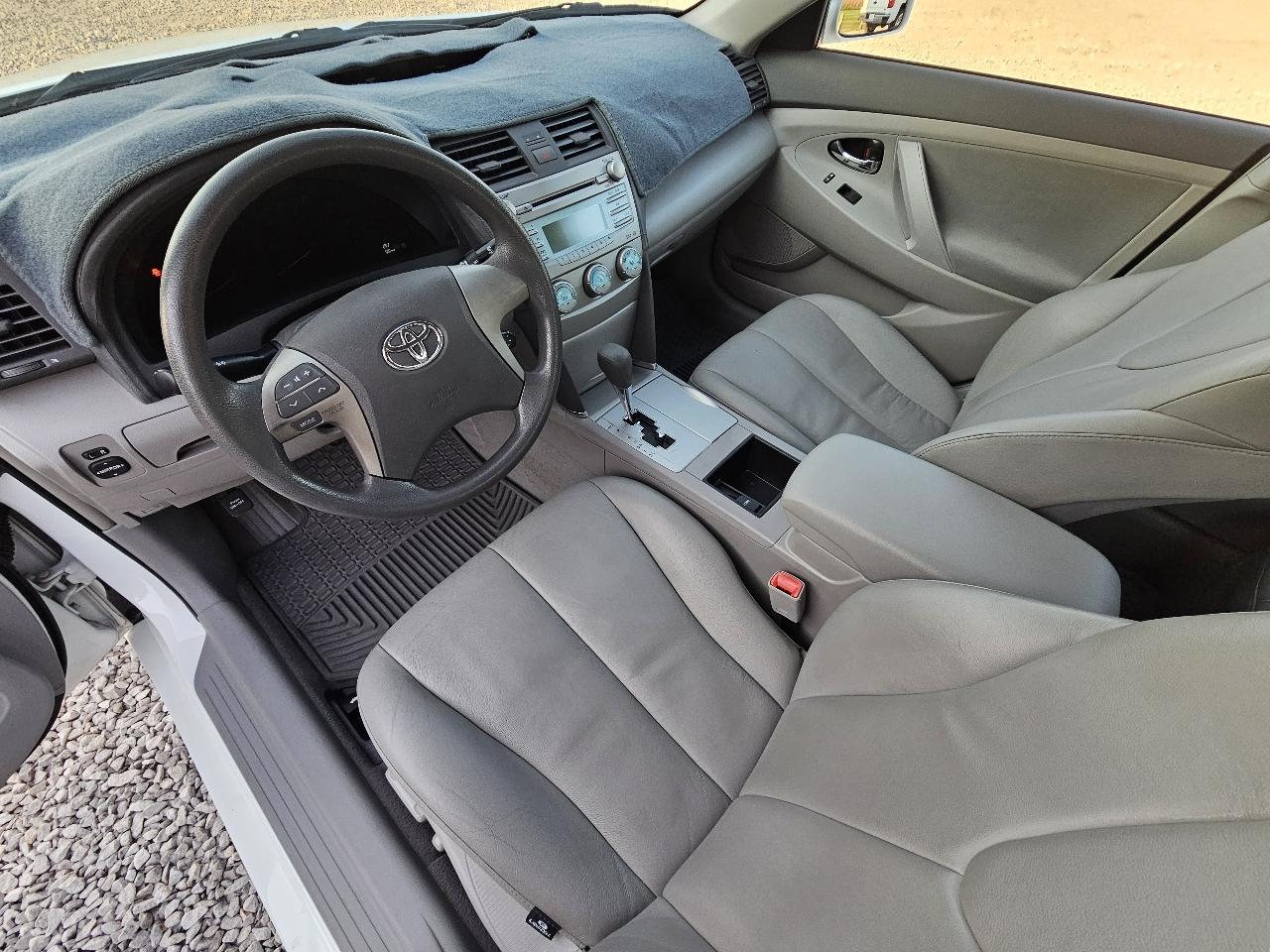 Toyota Camry LE 2007