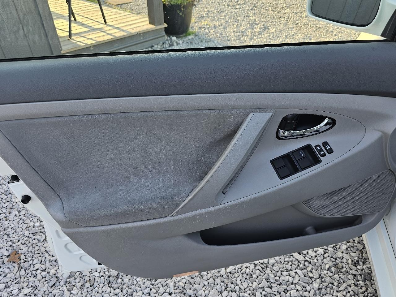 Toyota Camry LE 2007