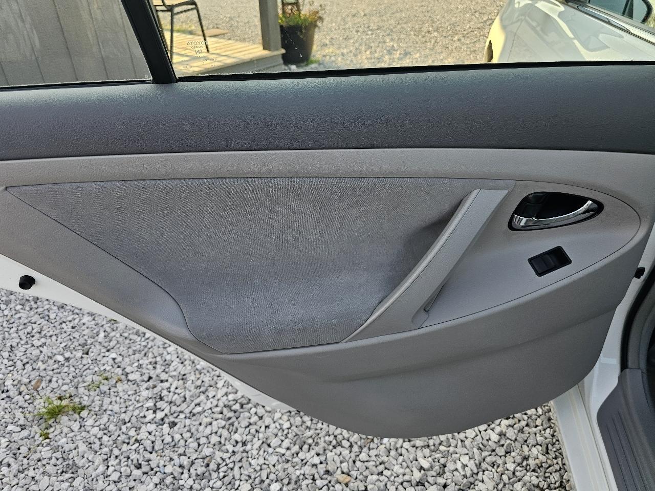 Toyota Camry LE 2007