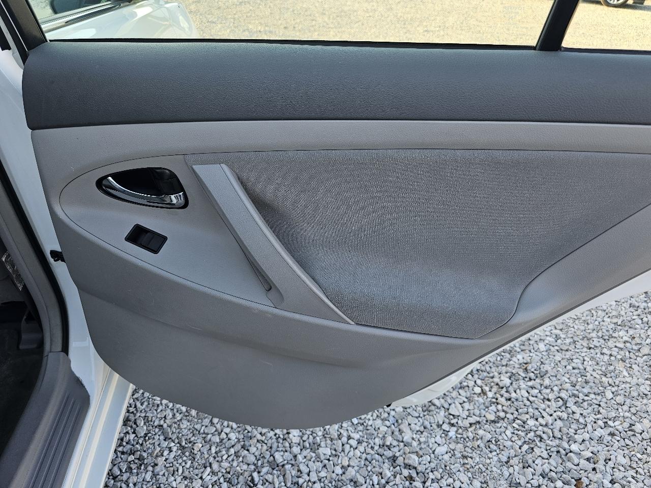 Toyota Camry LE 2007