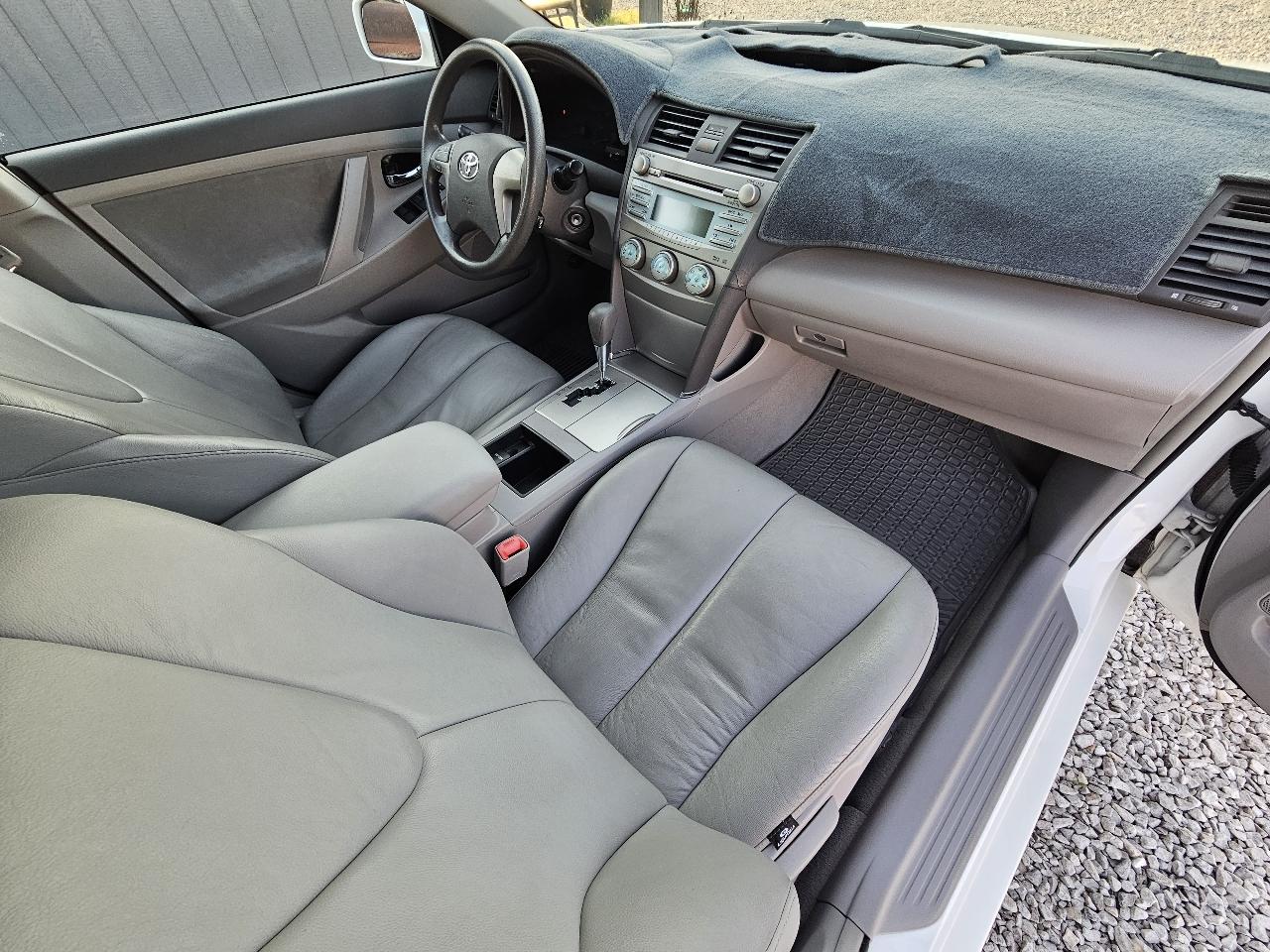 Toyota Camry LE 2007