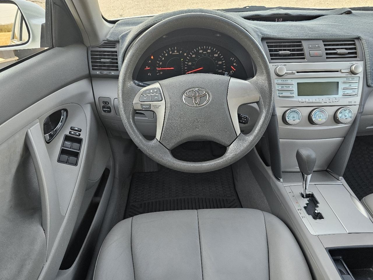 Toyota Camry LE 2007