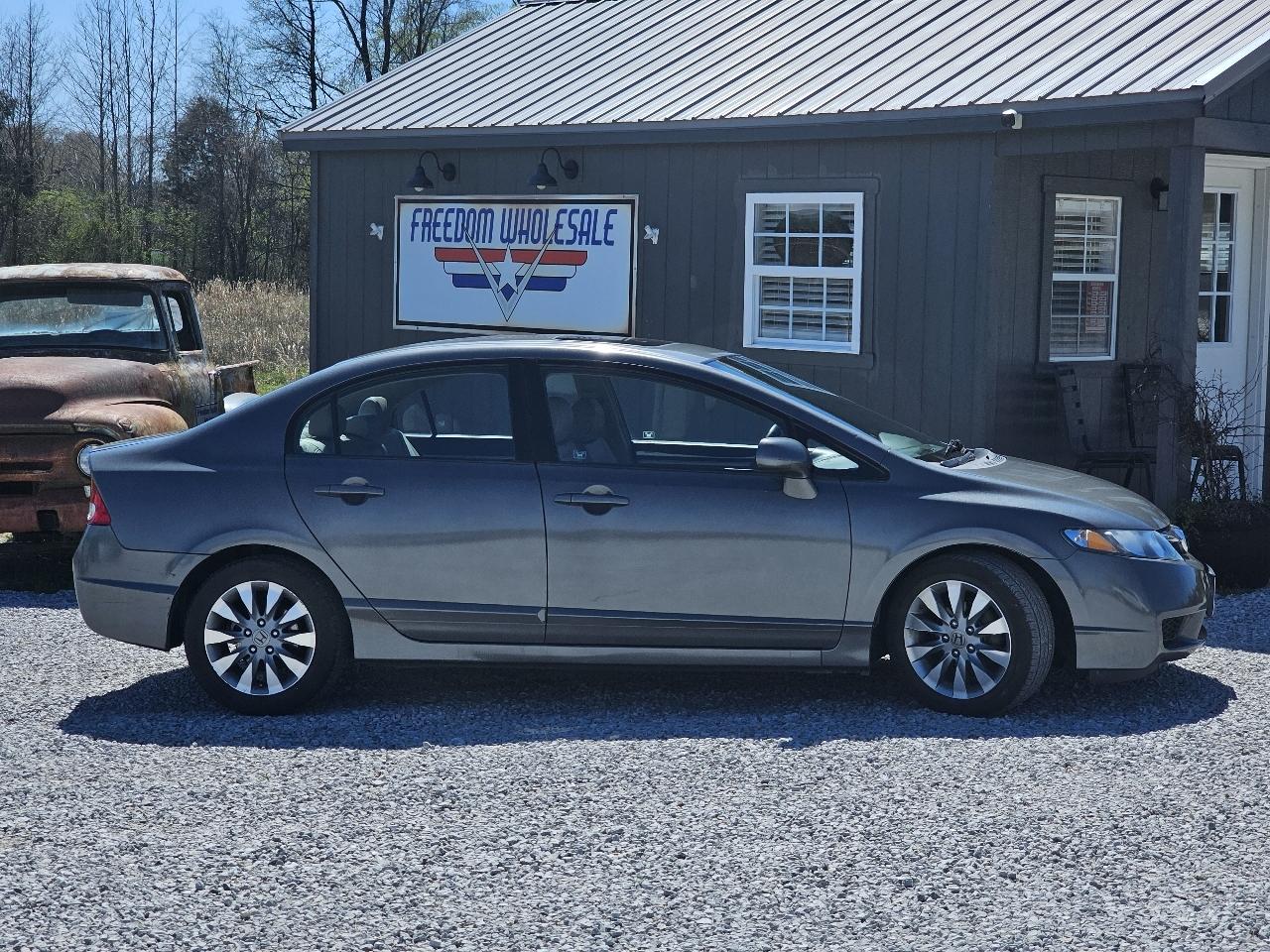 Honda Civic EX-L Sedan 5-Speed AT 2010