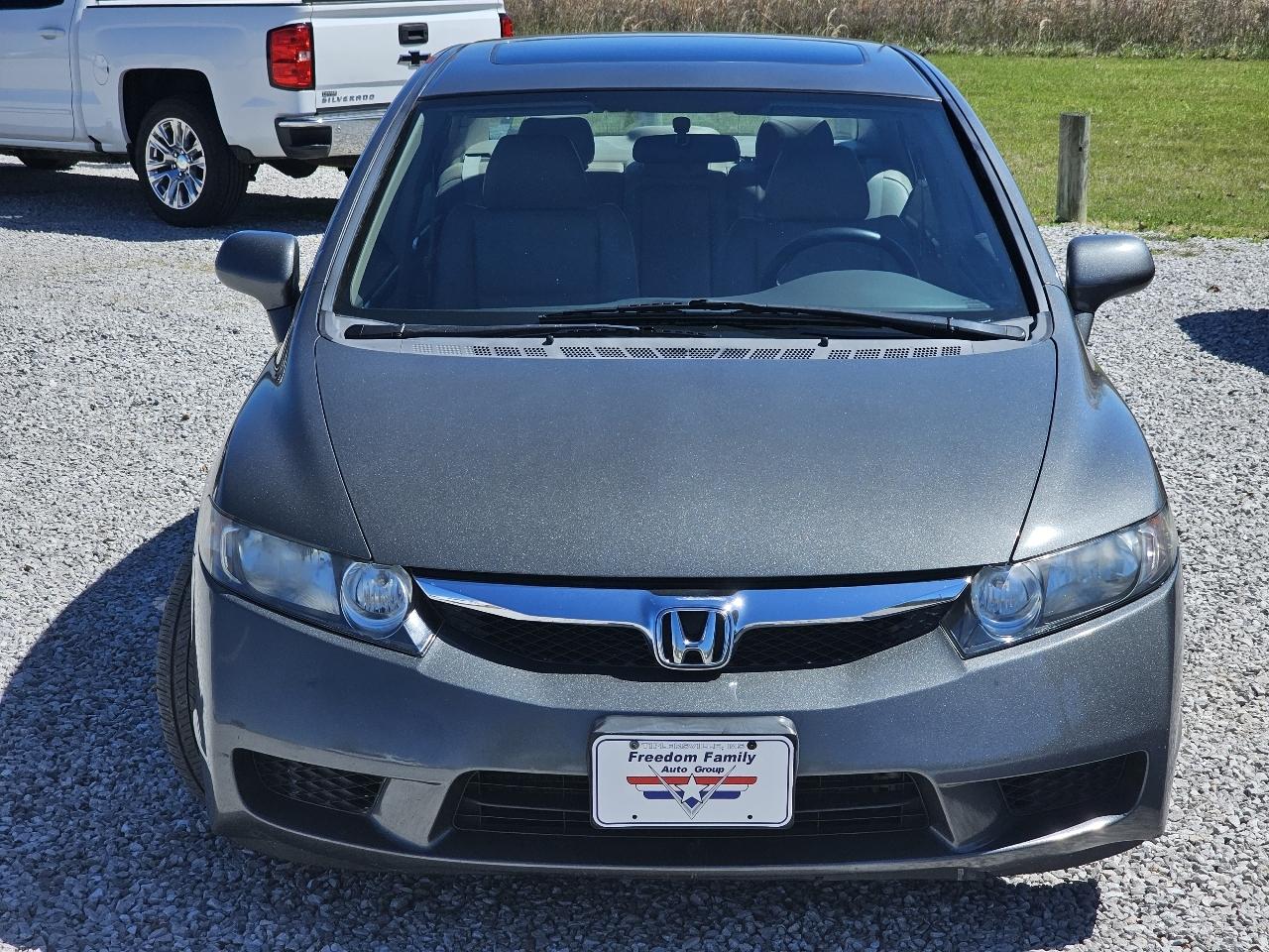 Honda Civic EX-L Sedan 5-Speed AT 2010