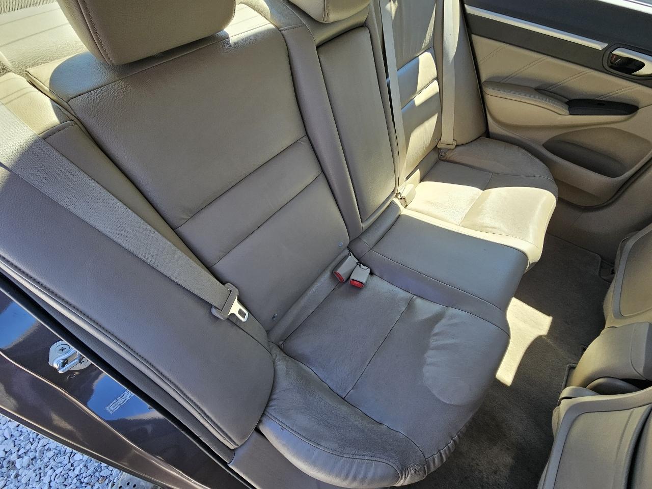 Honda Civic EX-L Sedan 5-Speed AT 2010