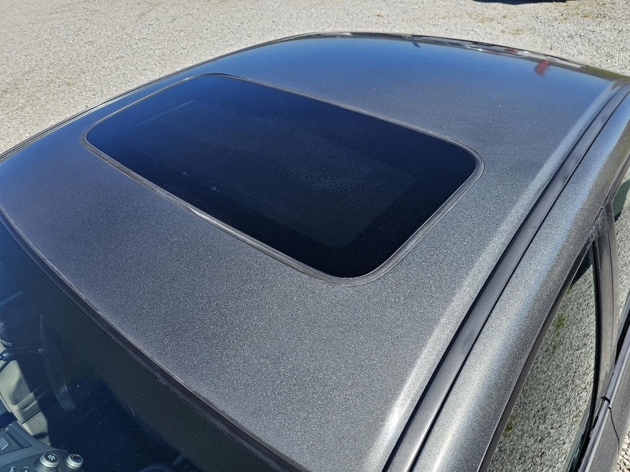 Honda Civic EX-L Sedan 5-Speed AT 2010