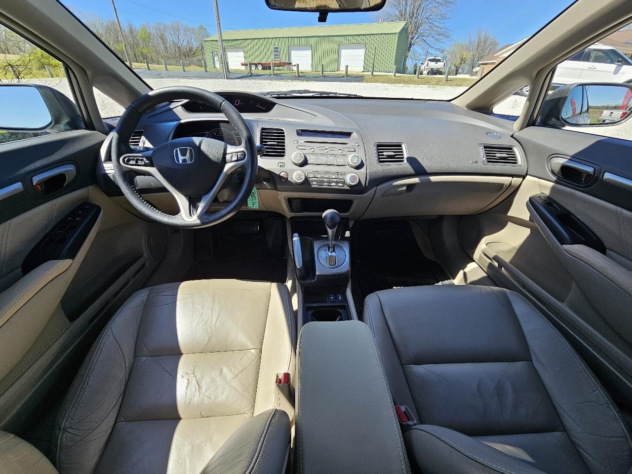 Honda Civic EX-L Sedan 5-Speed AT 2010