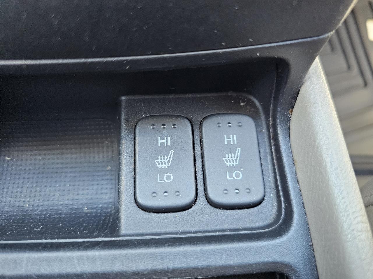 Honda Civic EX-L Sedan 5-Speed AT 2010