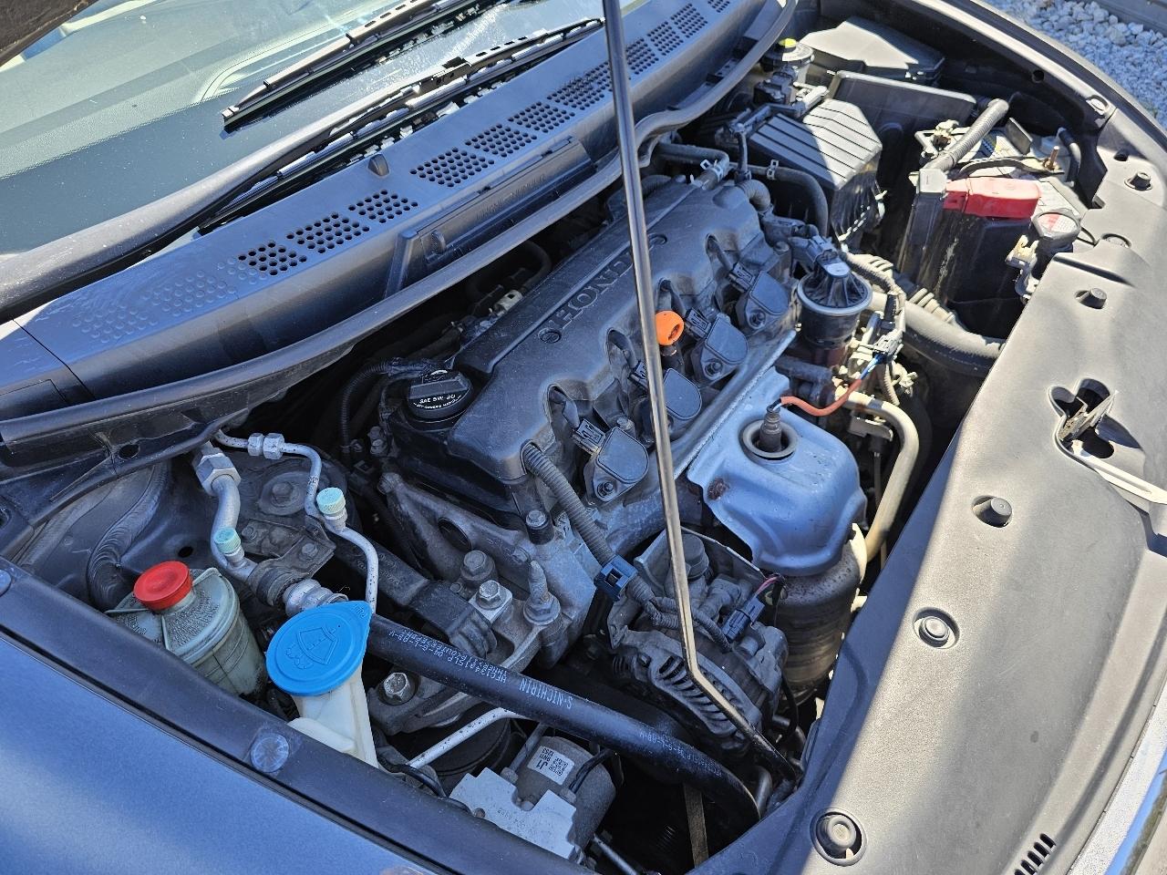 Honda Civic EX-L Sedan 5-Speed AT 2010