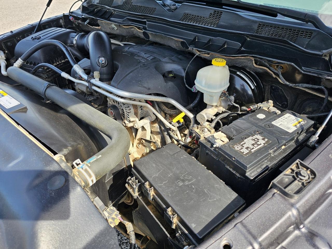 RAM 1500 Big Horn Crew Cab 4WD 2016