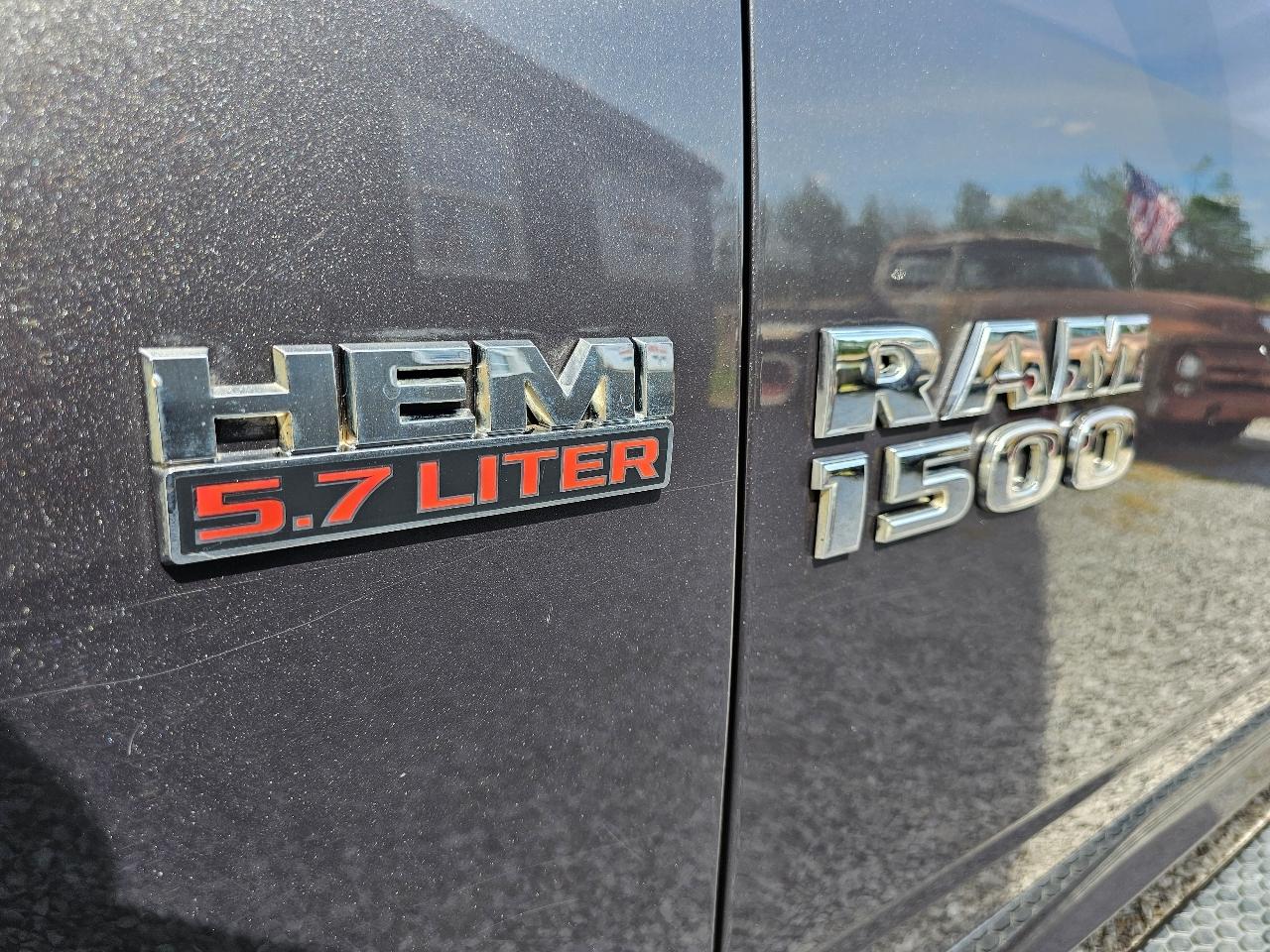 RAM 1500 Big Horn Crew Cab 4WD 2016