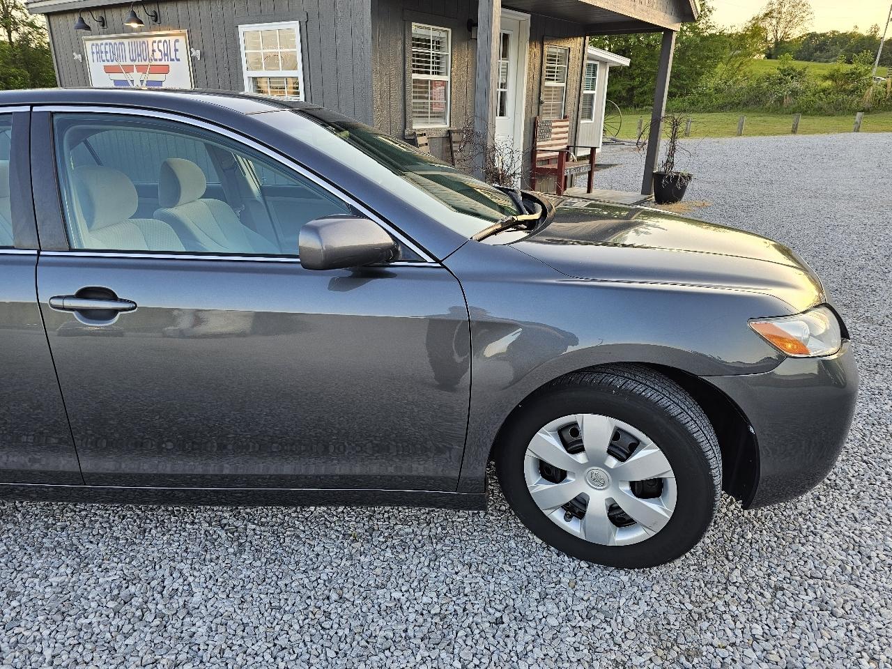 Toyota Camry LE 2007