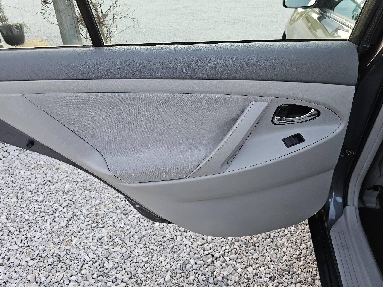 Toyota Camry LE 2007