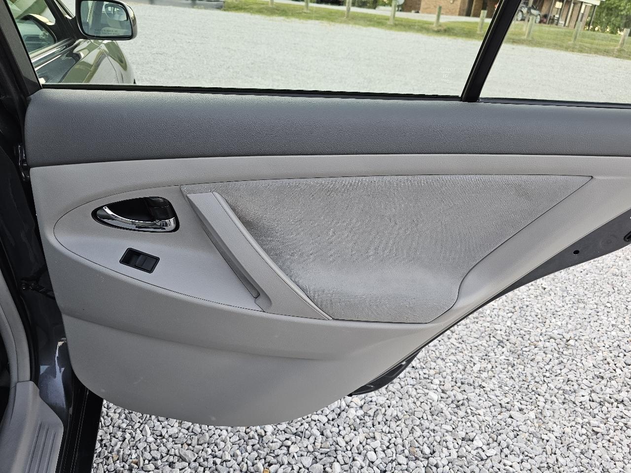 Toyota Camry LE 2007