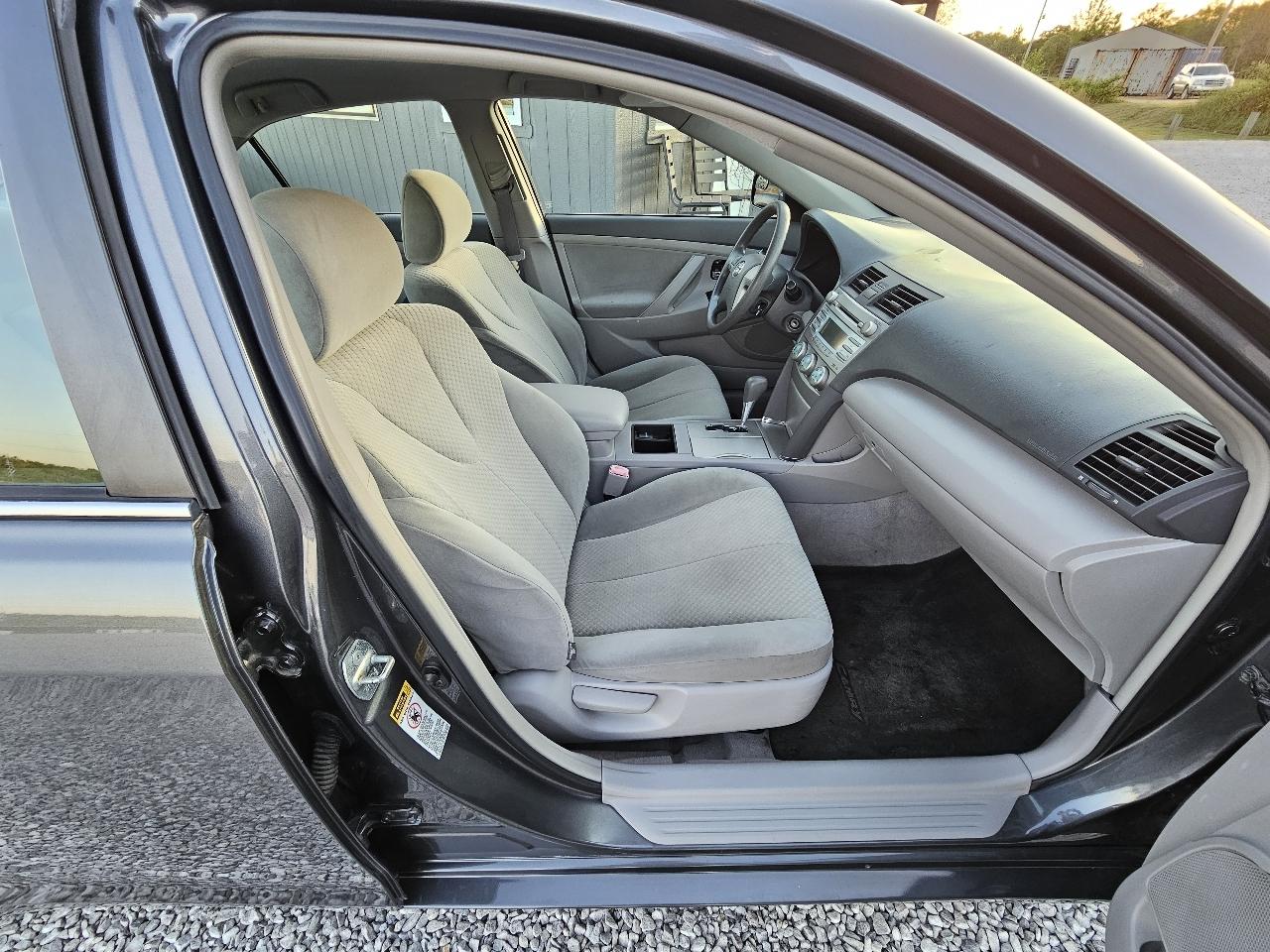 Toyota Camry LE 2007