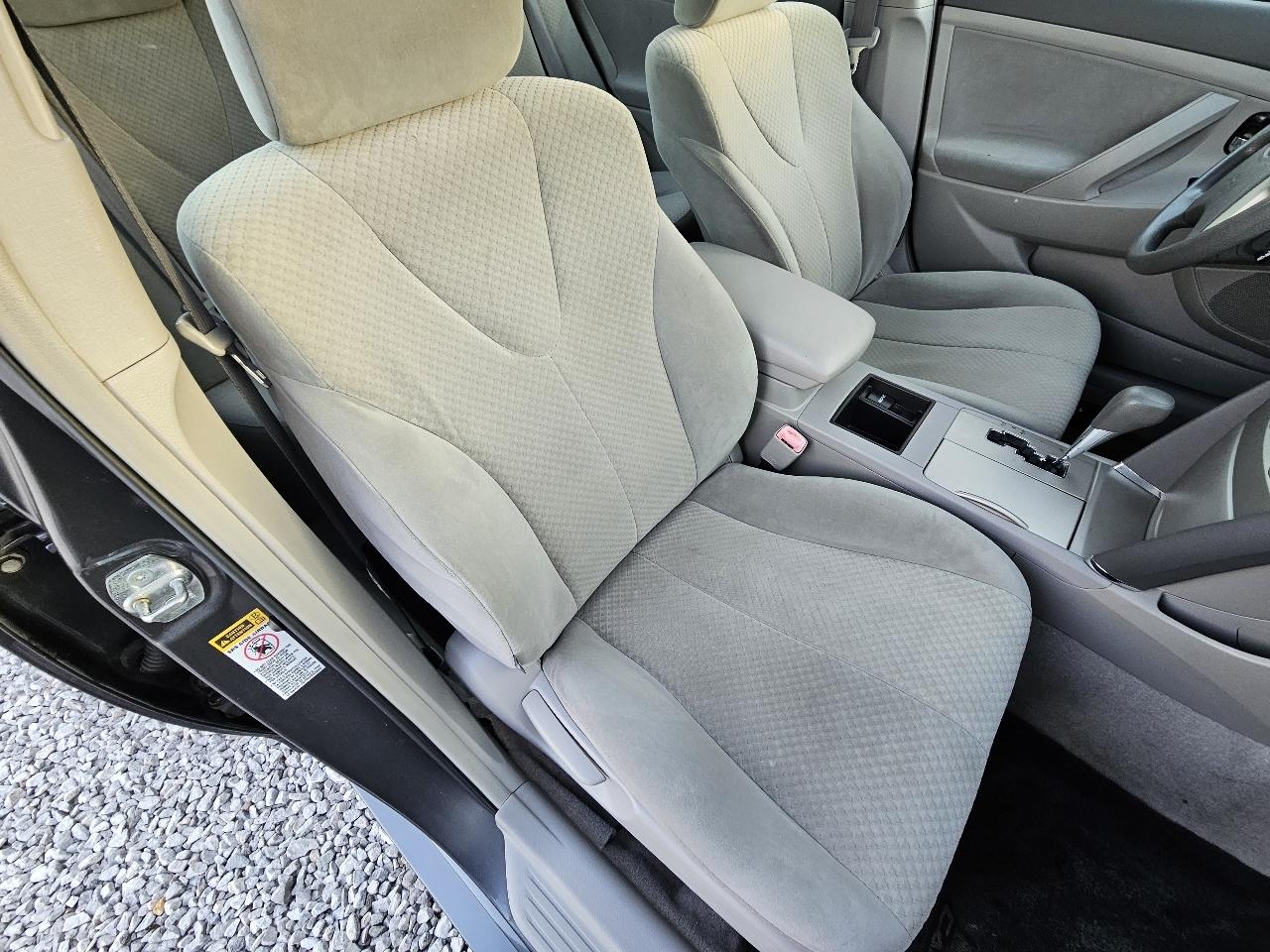 Toyota Camry LE 2007