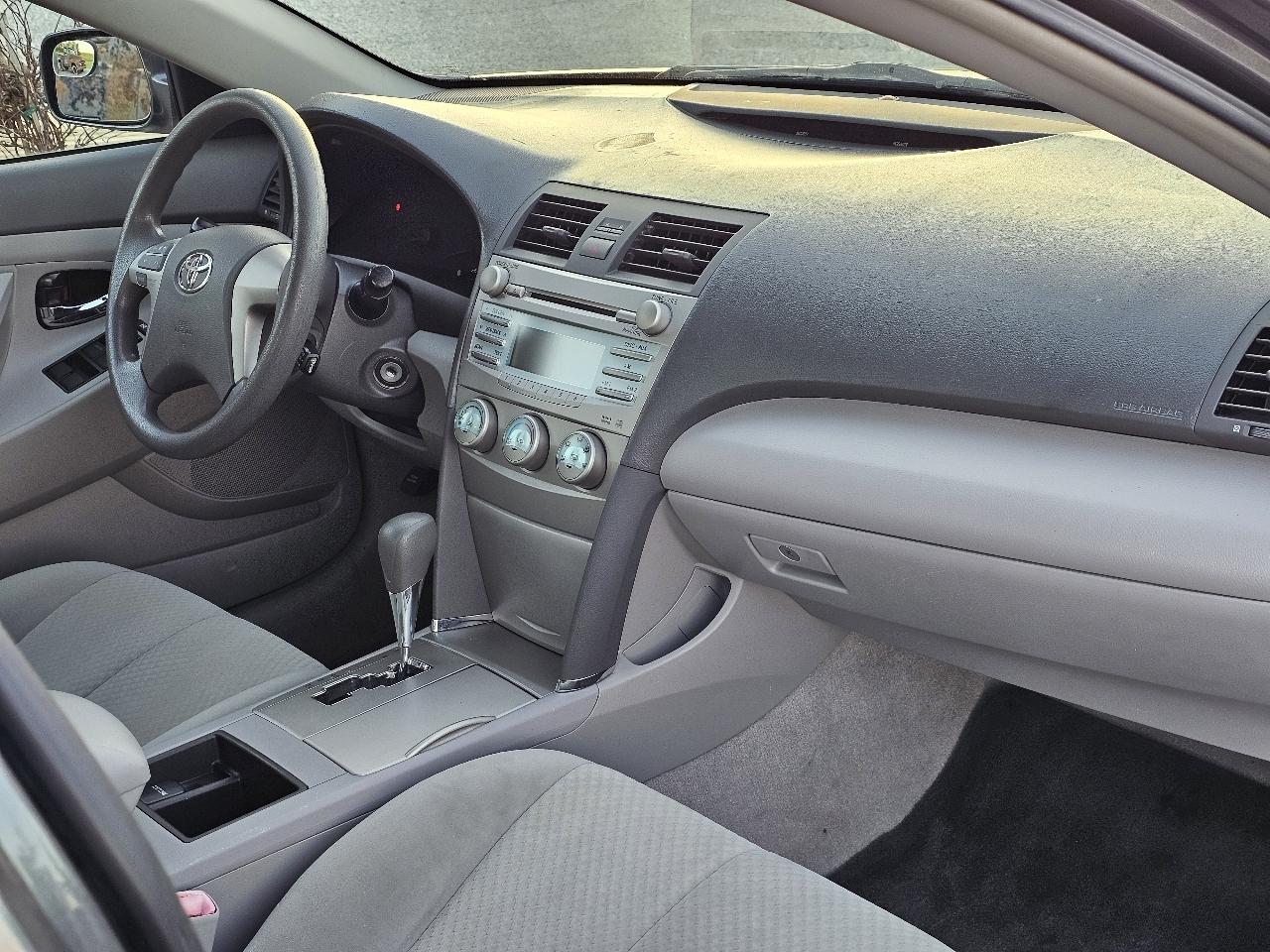 Toyota Camry LE 2007