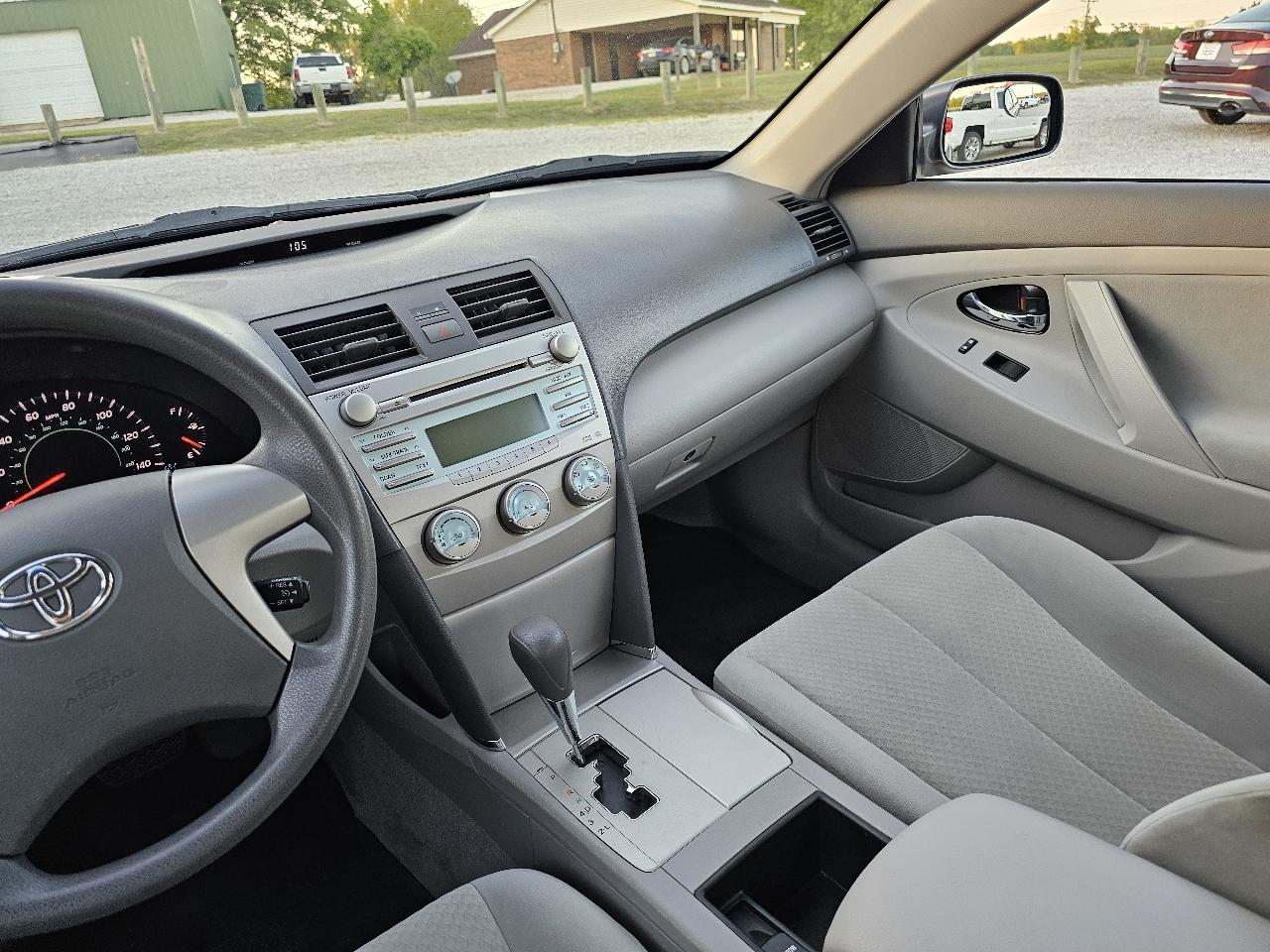 Toyota Camry LE 2007