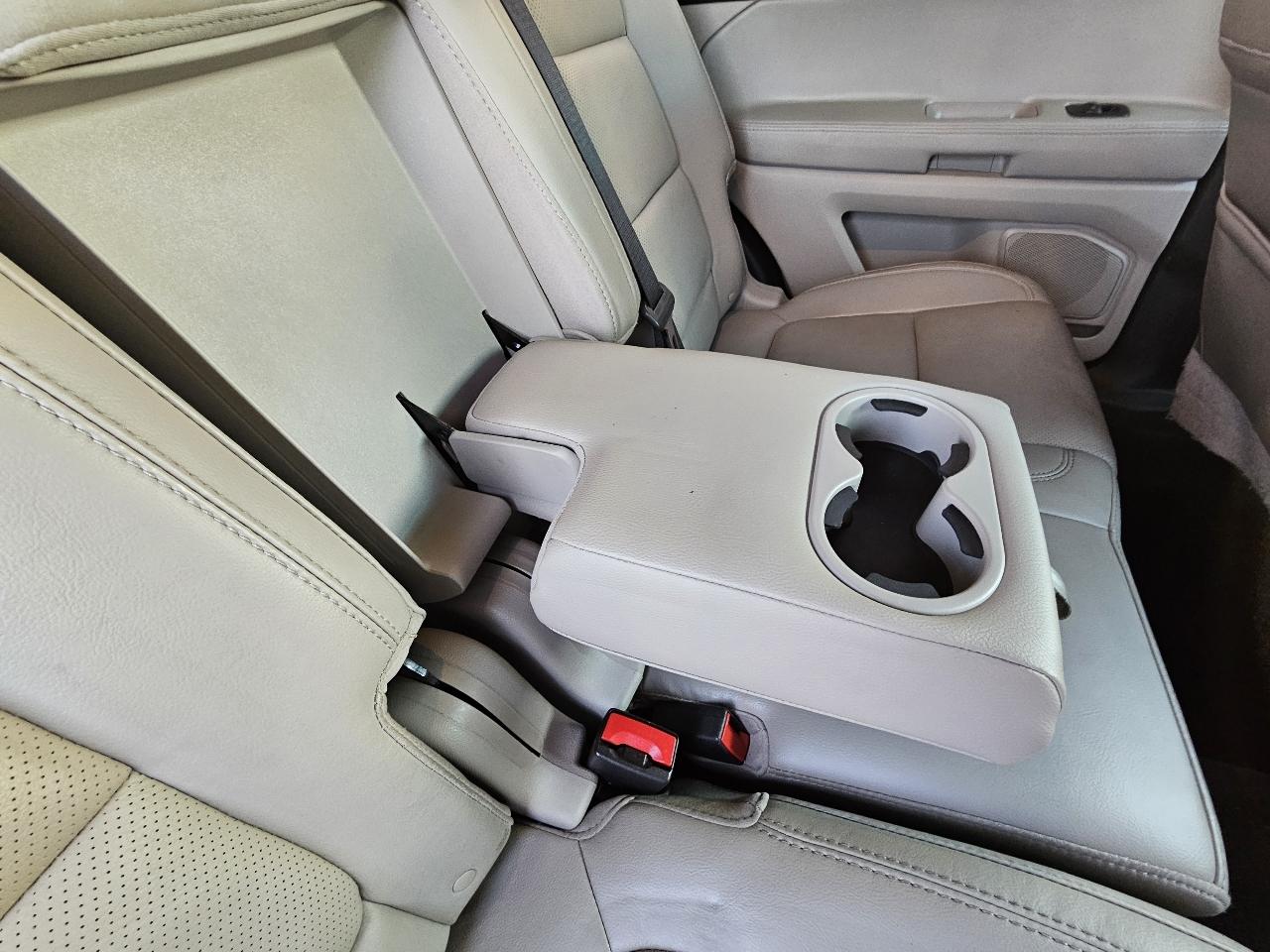 Ford Explorer Limited FWD 2015