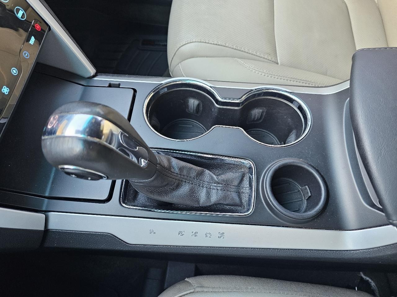 Ford Explorer Limited FWD 2015