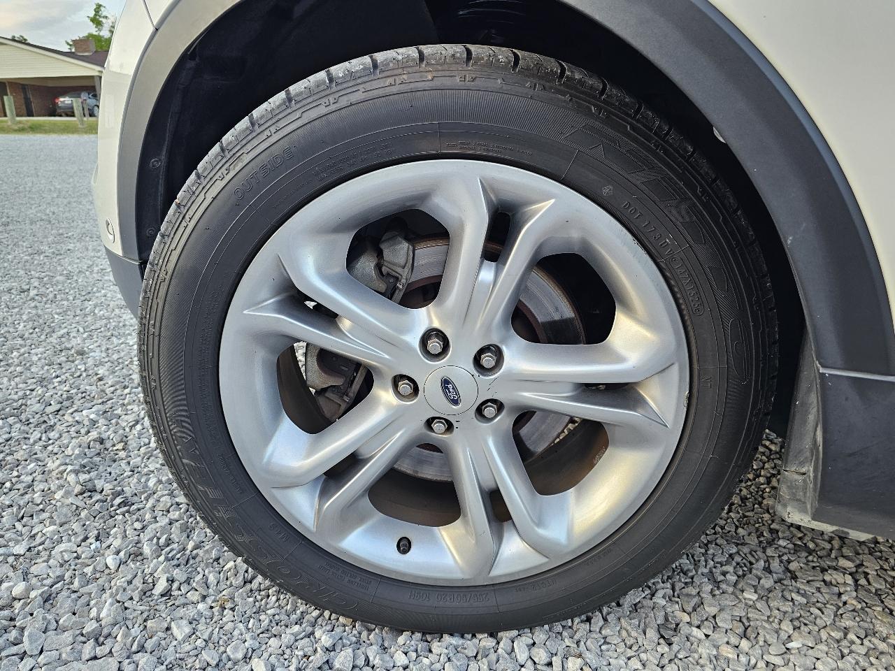 Ford Explorer Limited FWD 2015