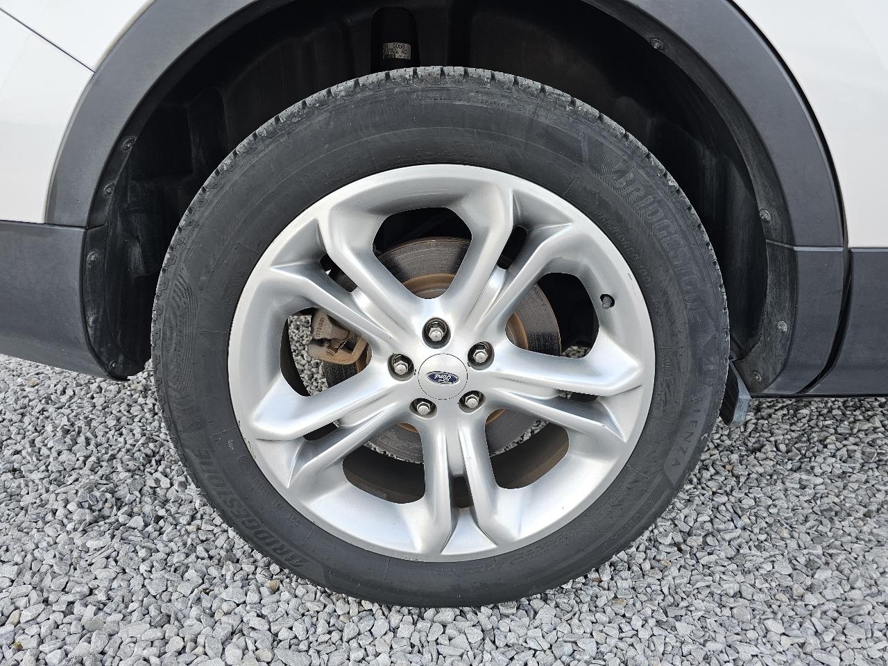 Ford Explorer Limited FWD 2015