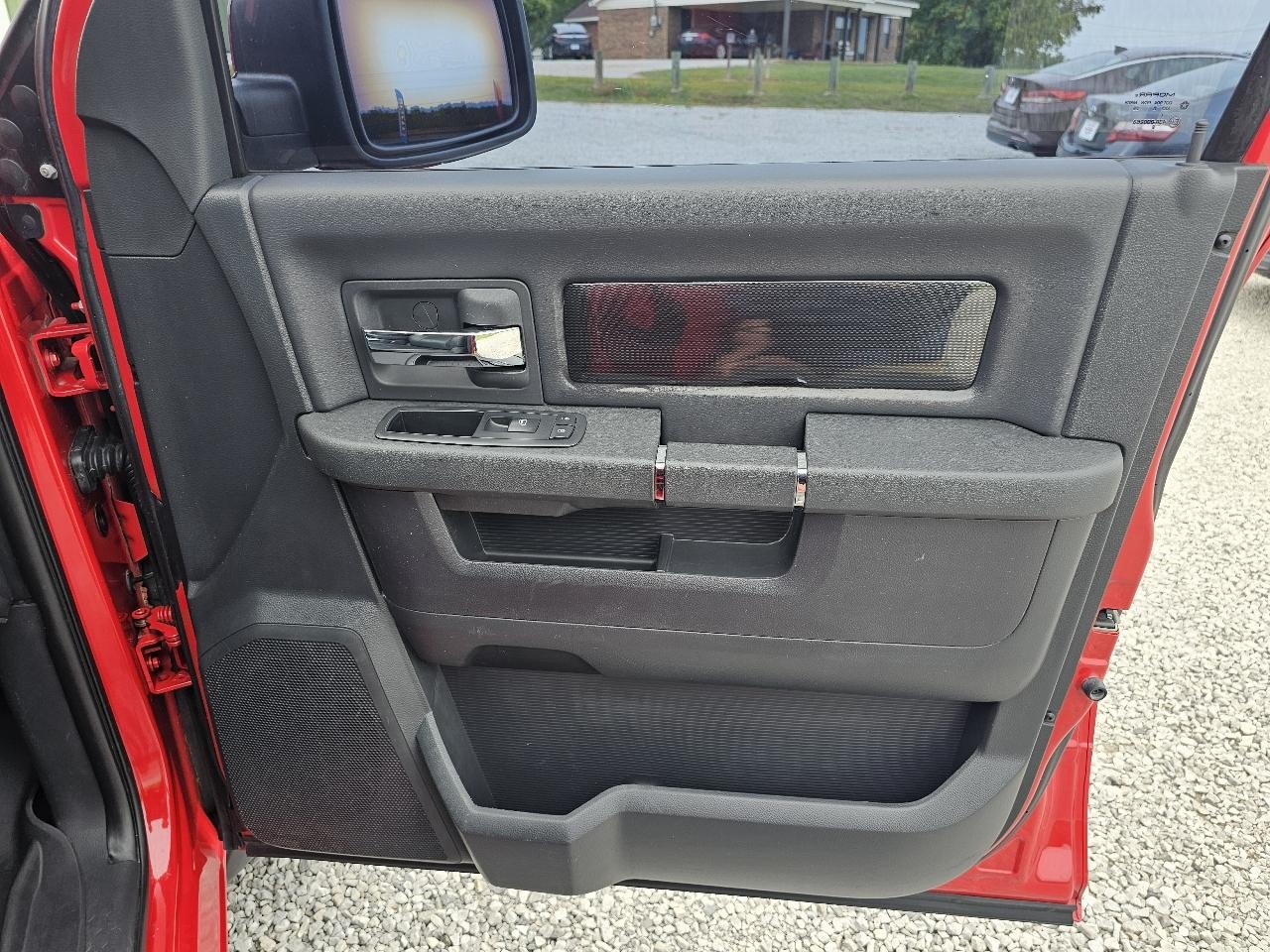 RAM 1500 Sport Crew Cab 4WD 2010