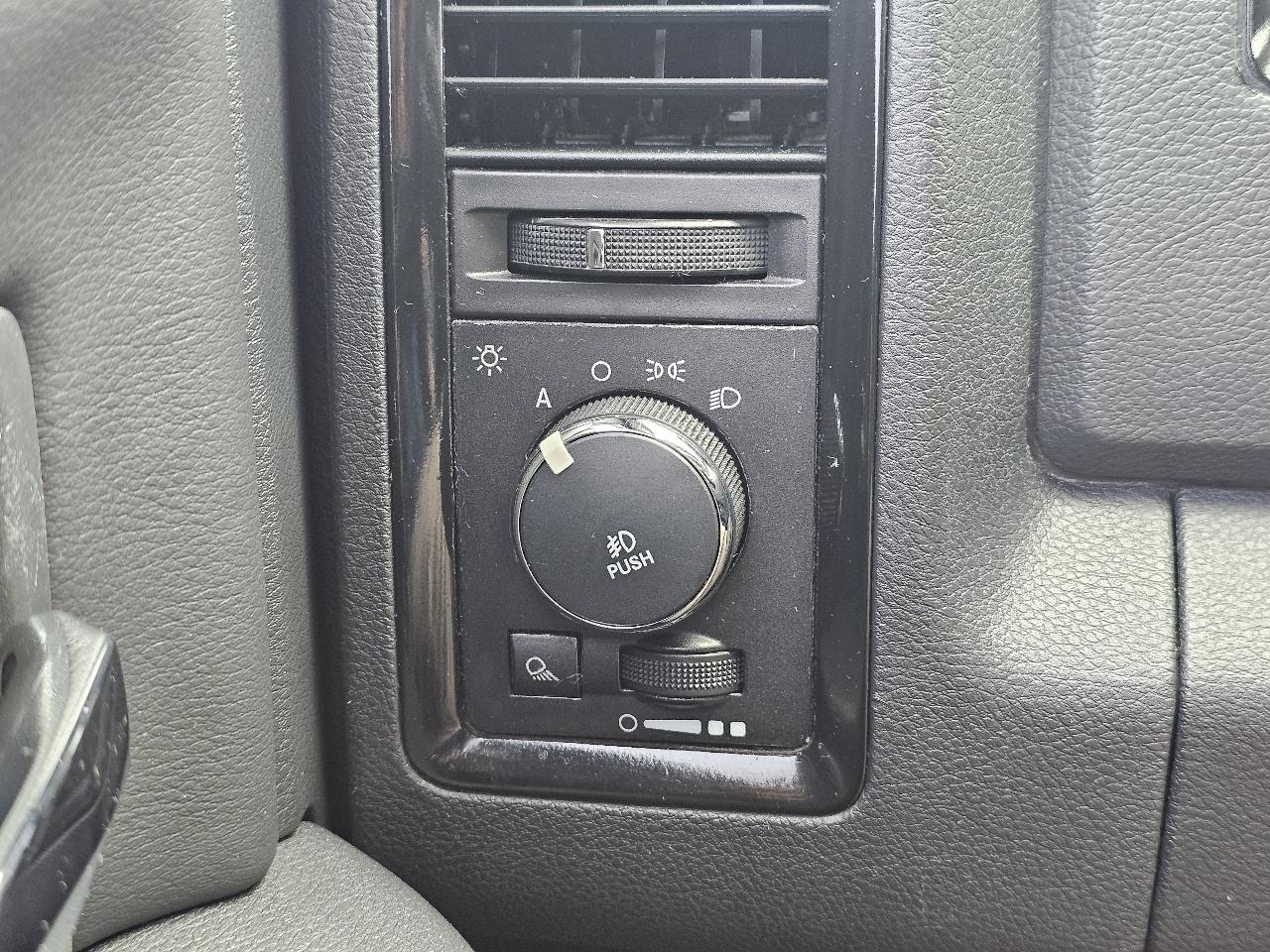 RAM 1500 Sport Crew Cab 4WD 2010