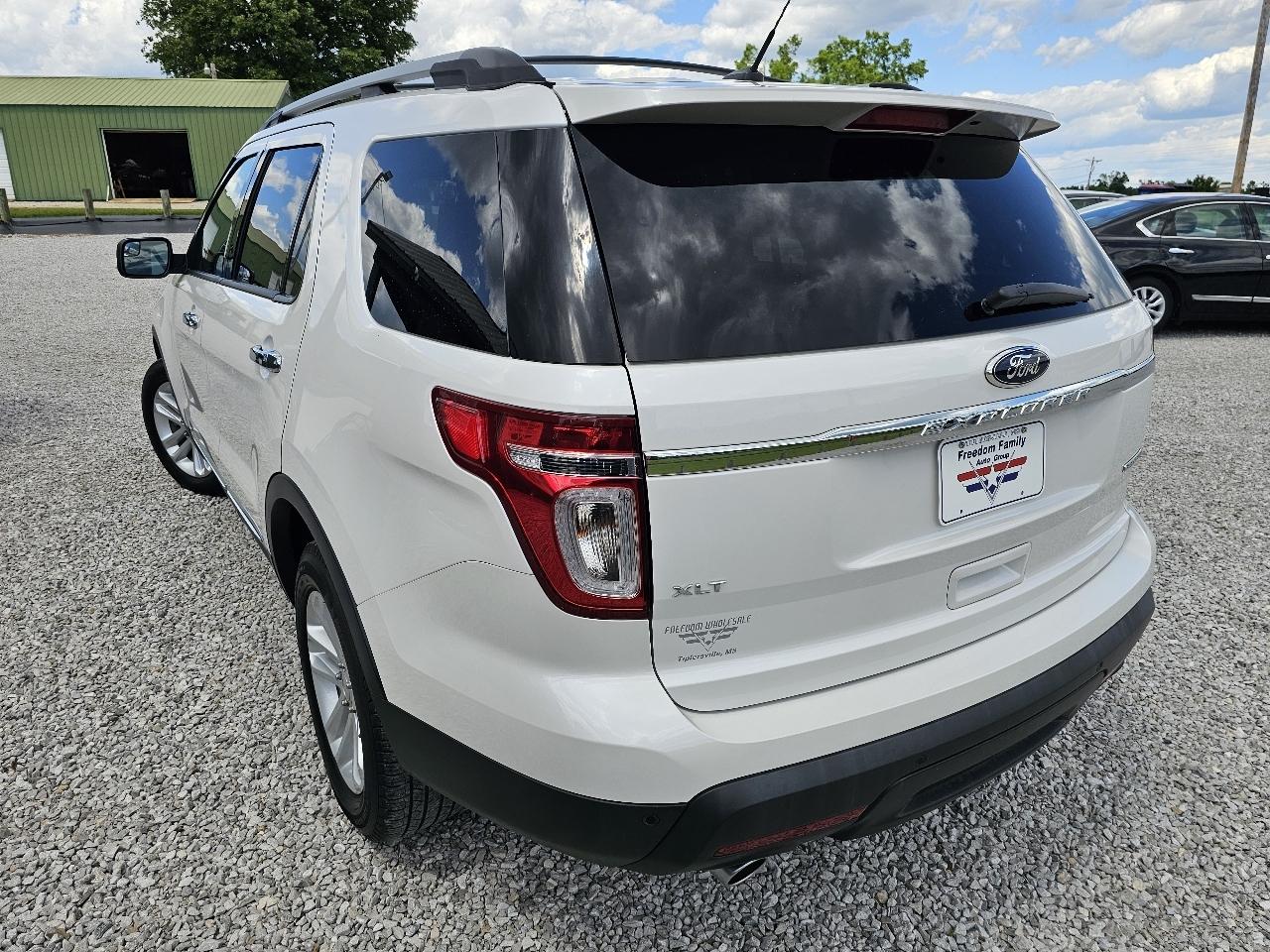 Ford Explorer XLT FWD 2014