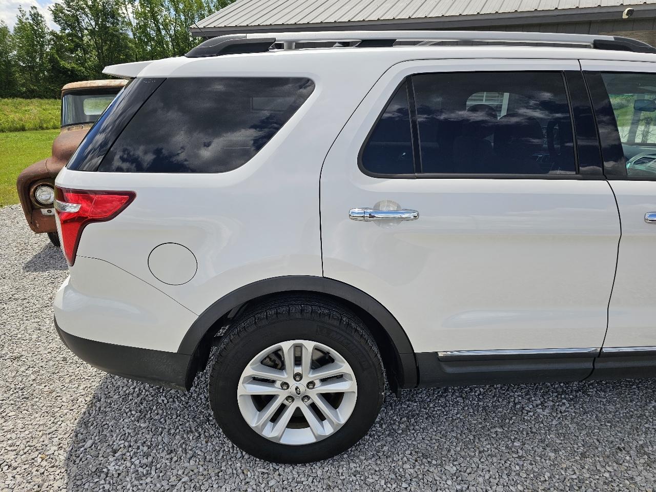 Ford Explorer XLT FWD 2014