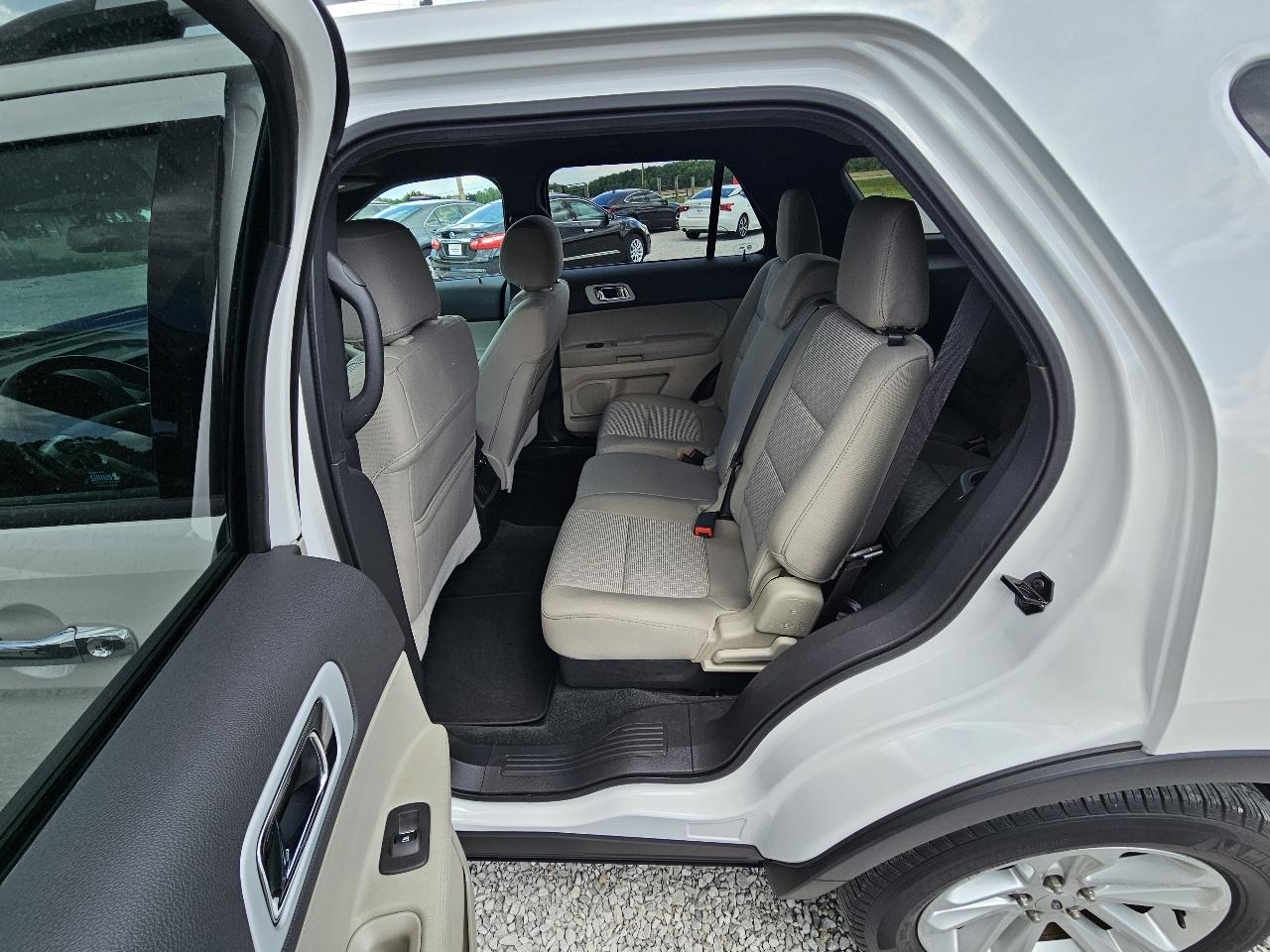 Ford Explorer XLT FWD 2014