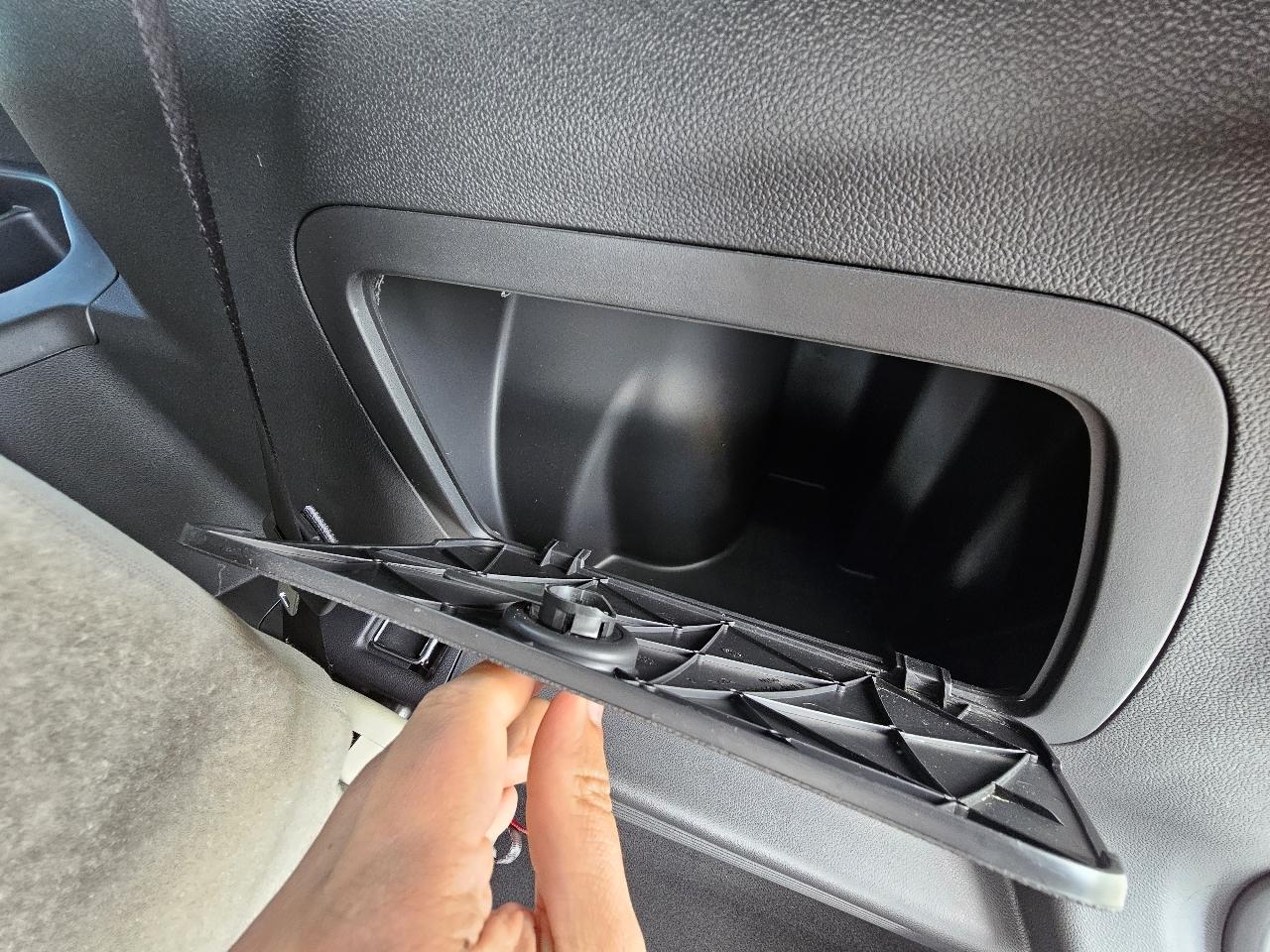 Ford Explorer XLT FWD 2014
