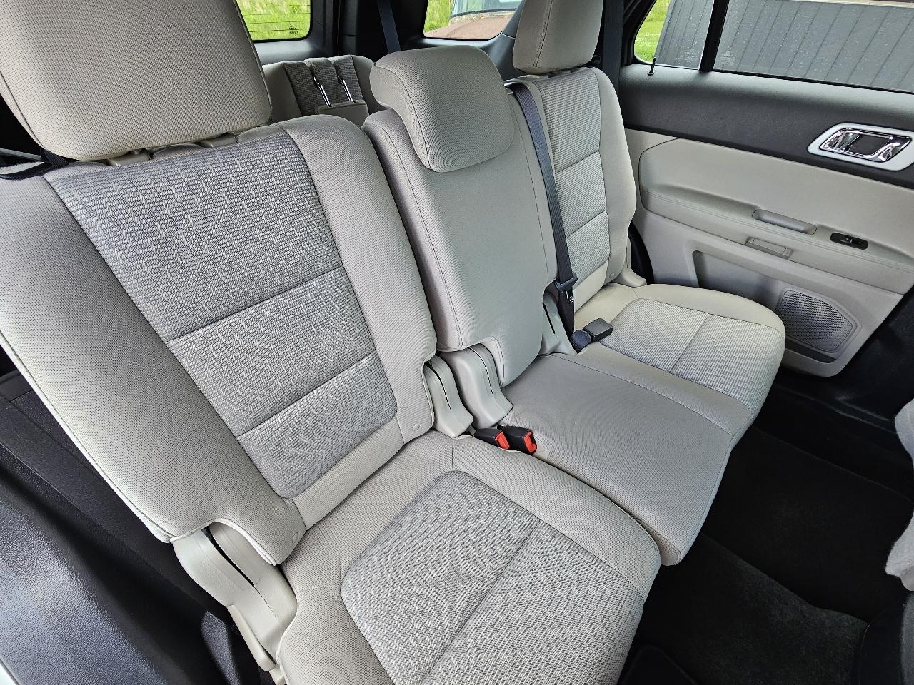 Ford Explorer XLT FWD 2014
