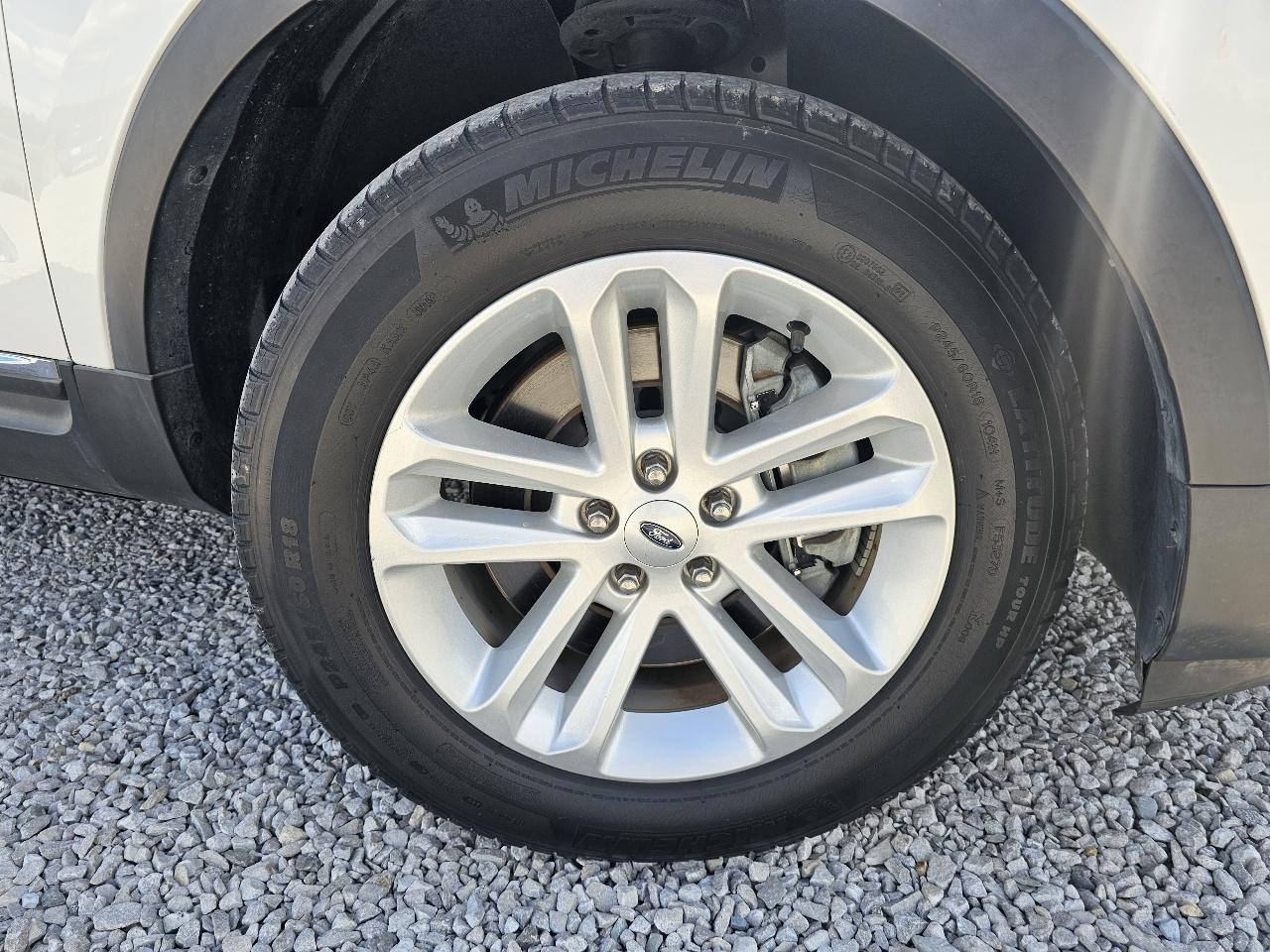 Ford Explorer XLT FWD 2014