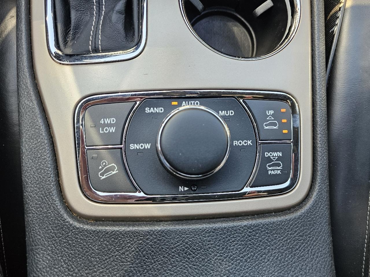 Jeep Grand Cherokee Overland 4WD 2017