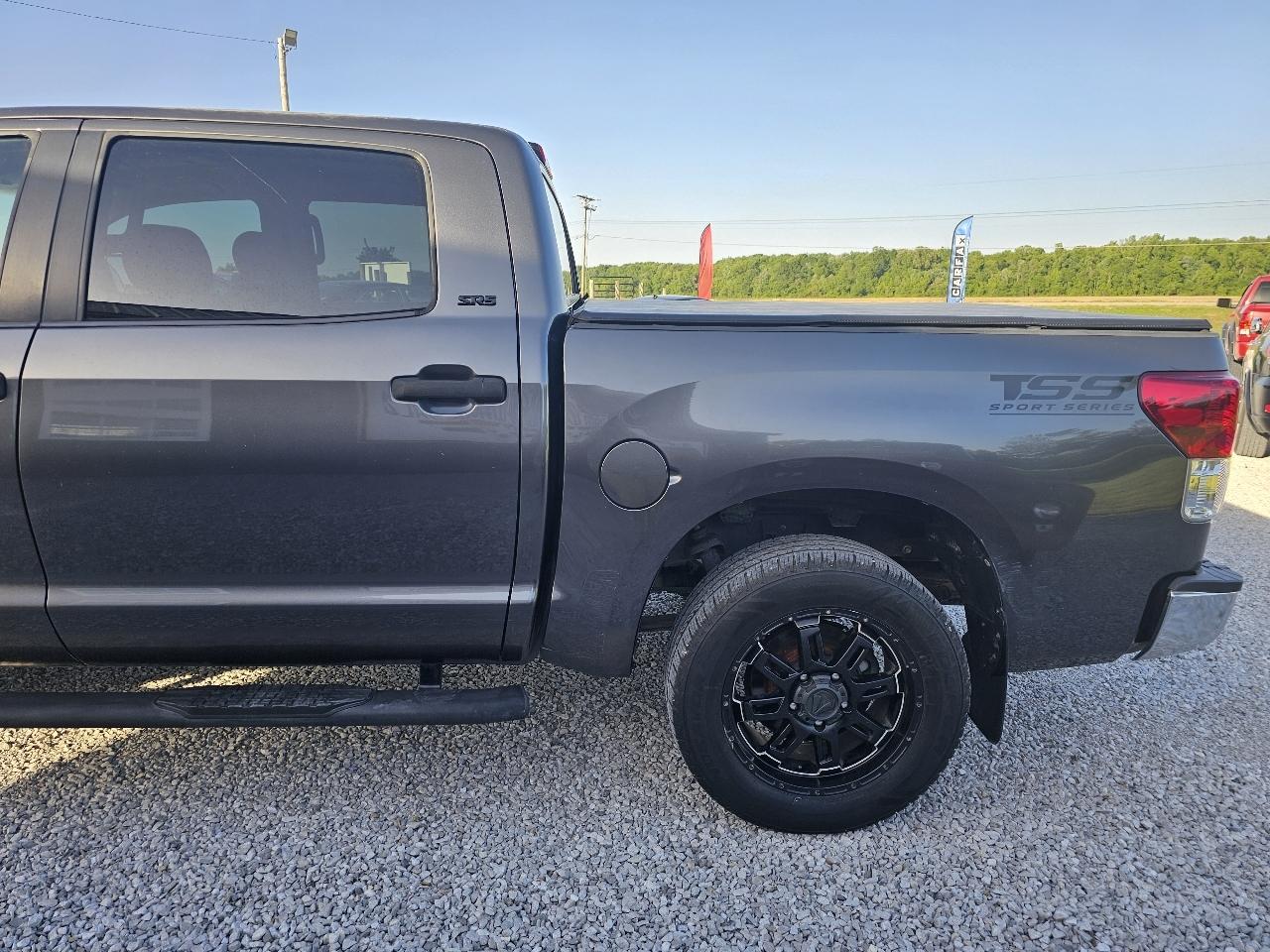 Toyota Tundra SR5 4.6L V8 CrewMax 2WD 2013