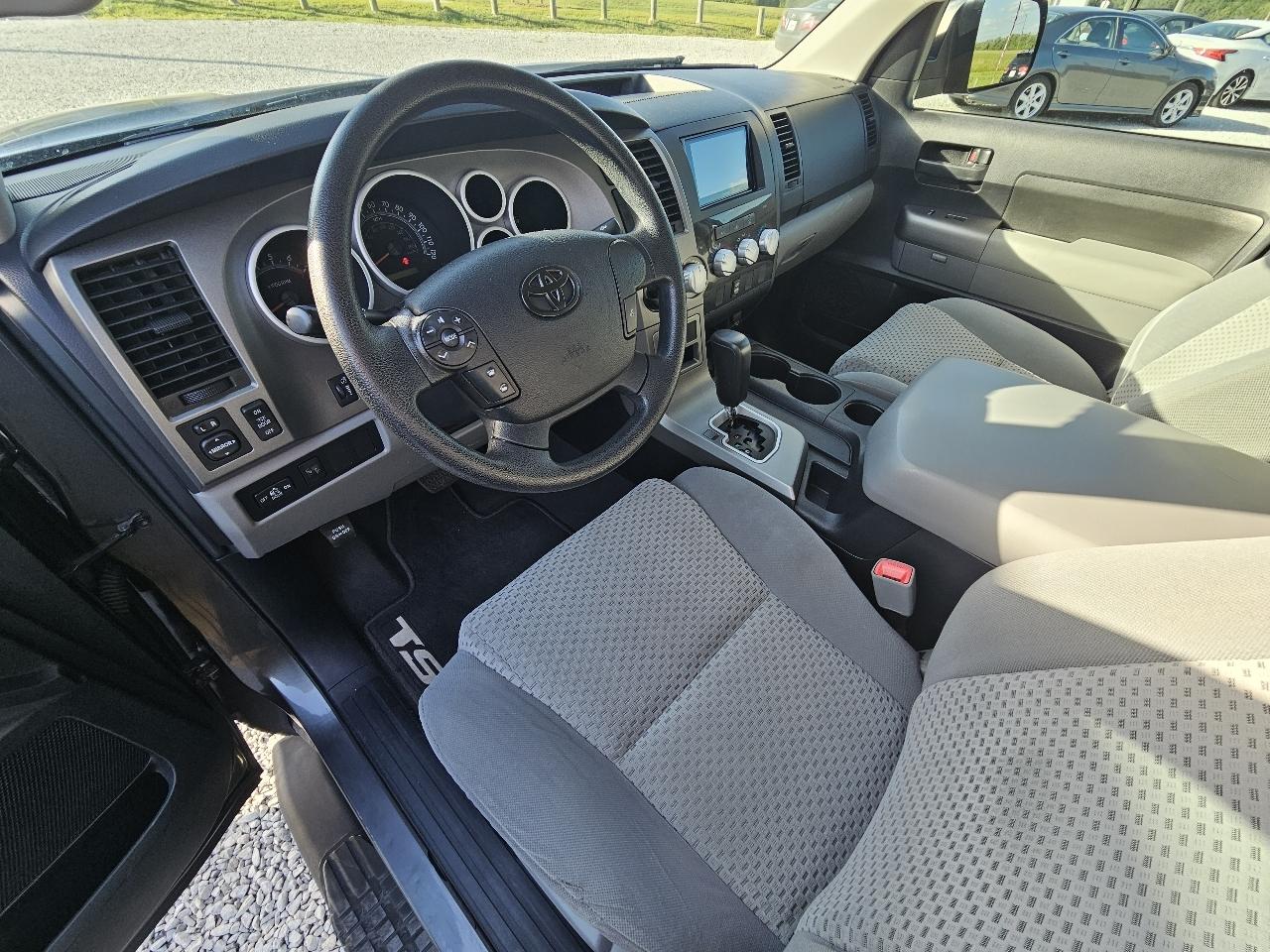 Toyota Tundra SR5 4.6L V8 CrewMax 2WD 2013