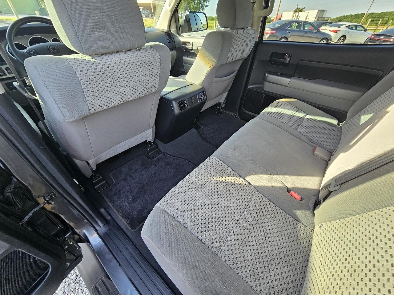 Toyota Tundra SR5 4.6L V8 CrewMax 2WD 2013