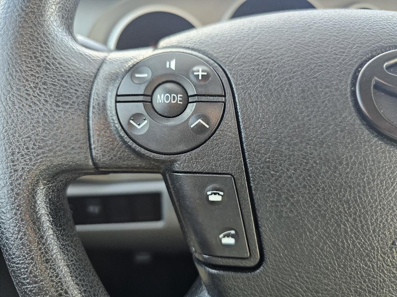 Toyota Tundra SR5 4.6L V8 CrewMax 2WD 2013