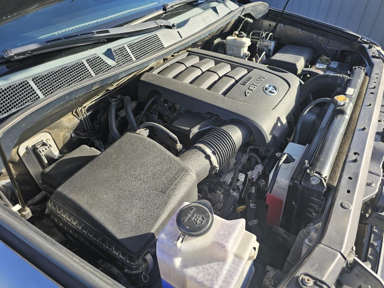 Toyota Tundra SR5 4.6L V8 CrewMax 2WD 2013