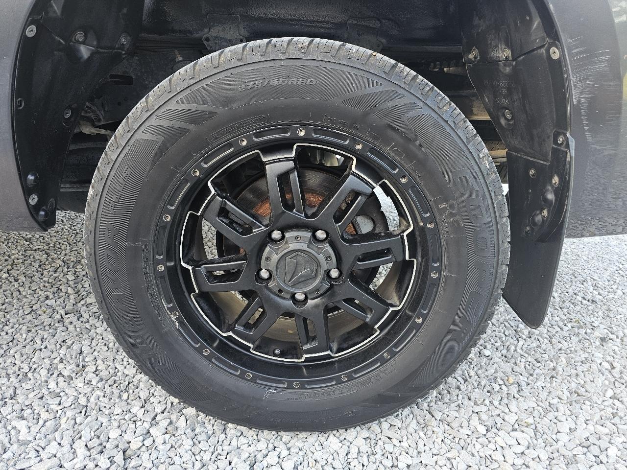 Toyota Tundra SR5 4.6L V8 CrewMax 2WD 2013