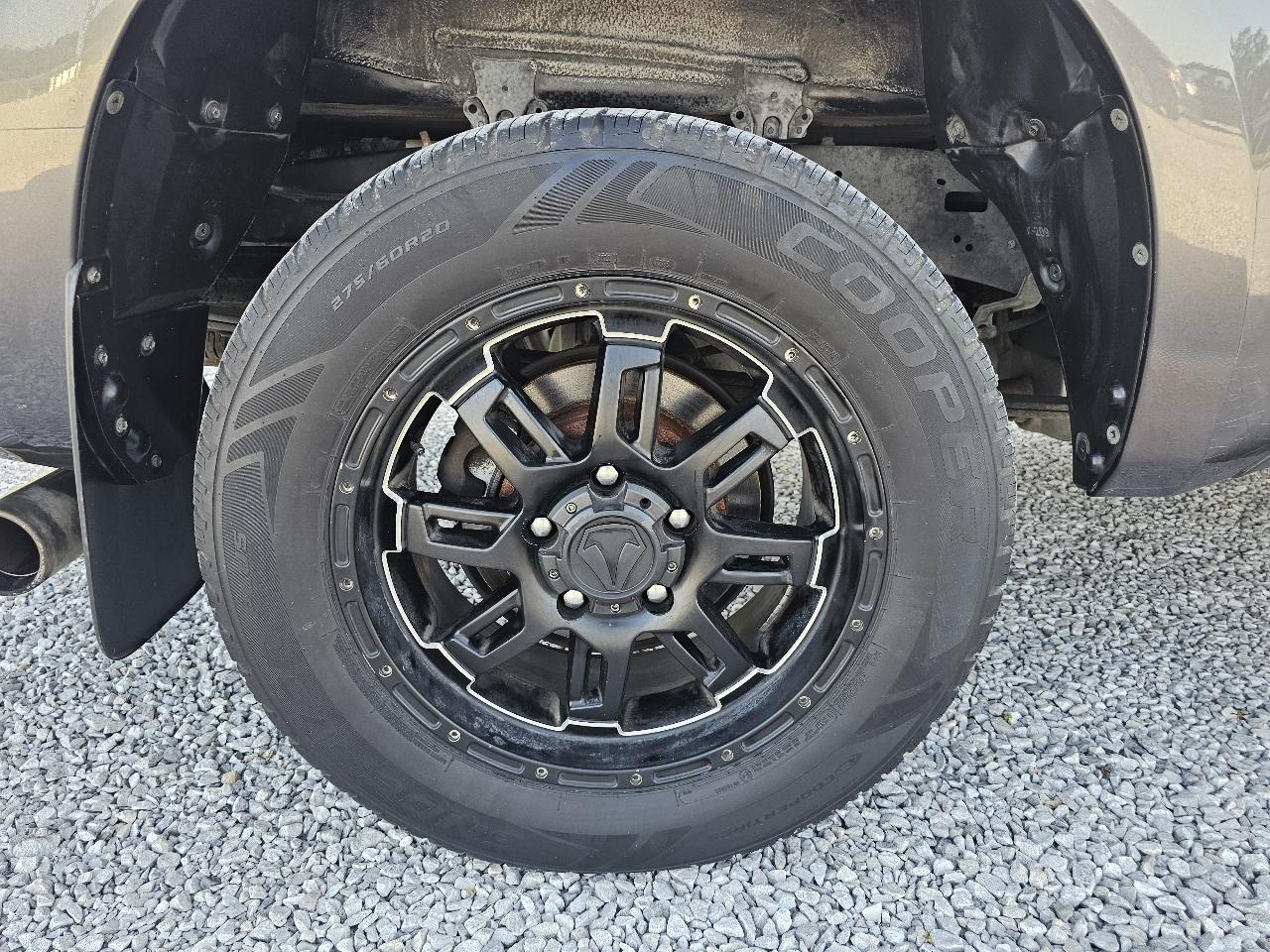 Toyota Tundra SR5 4.6L V8 CrewMax 2WD 2013