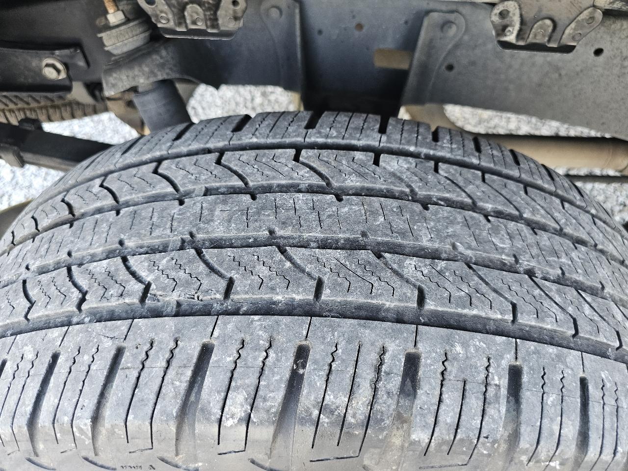 Toyota Tundra SR5 4.6L V8 CrewMax 2WD 2013
