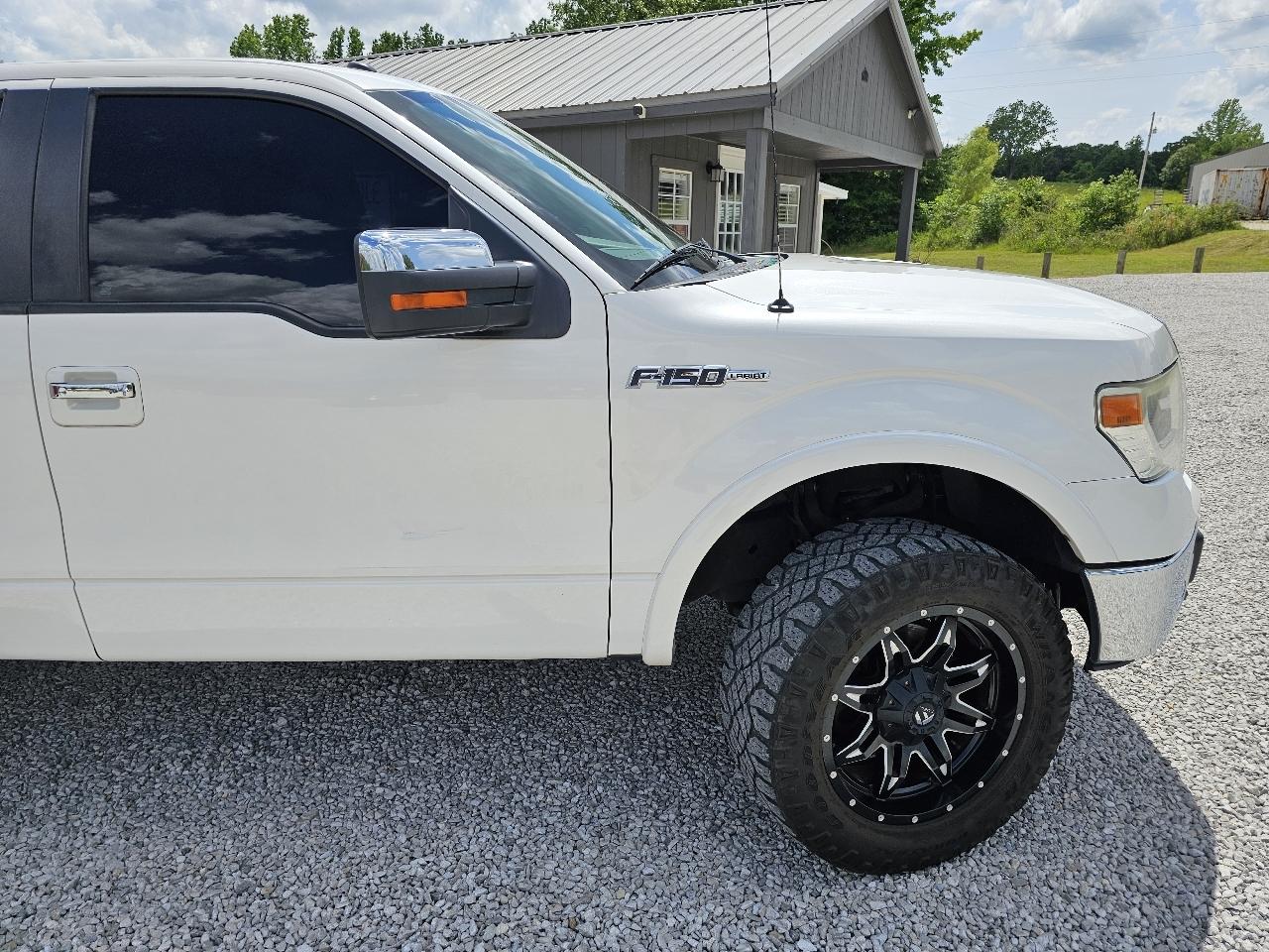 Ford F-150 Lariat SuperCrew 5.5-ft. Bed 4WD 2013