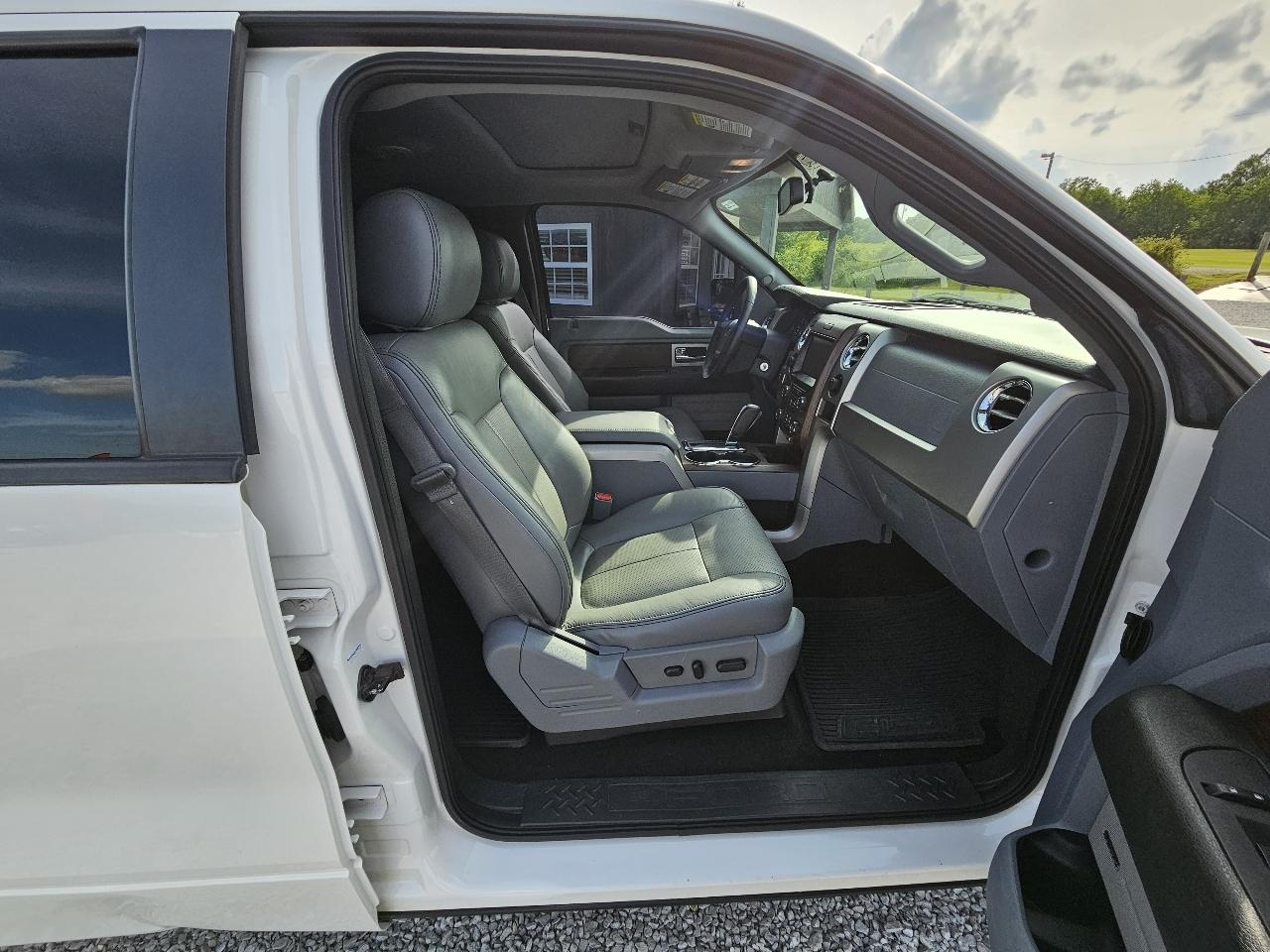 Ford F-150 Lariat SuperCrew 5.5-ft. Bed 4WD 2013