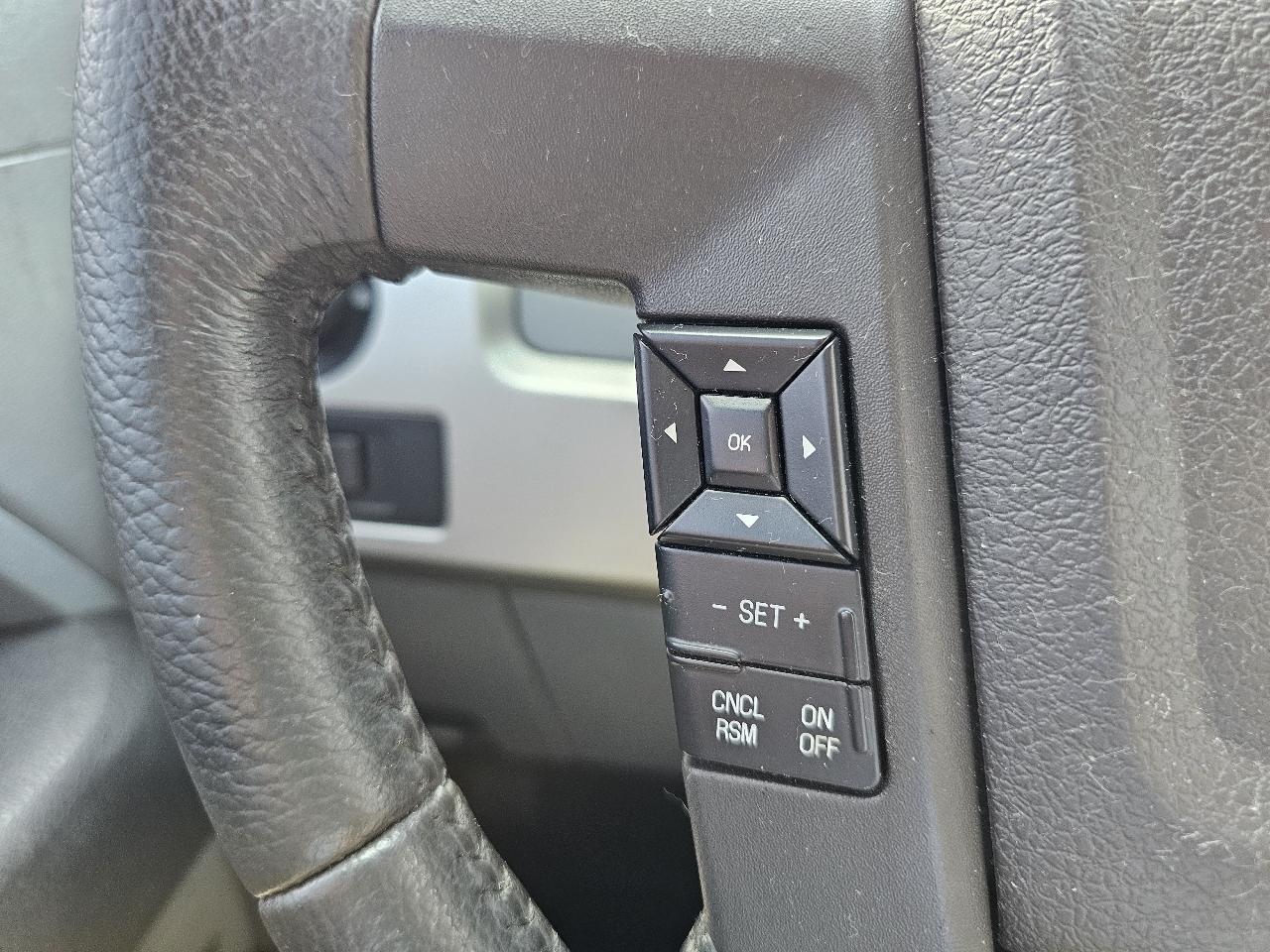 Ford F-150 Lariat SuperCrew 5.5-ft. Bed 4WD 2013
