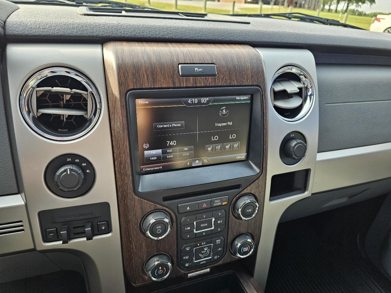 Ford F-150 Lariat SuperCrew 5.5-ft. Bed 4WD 2013