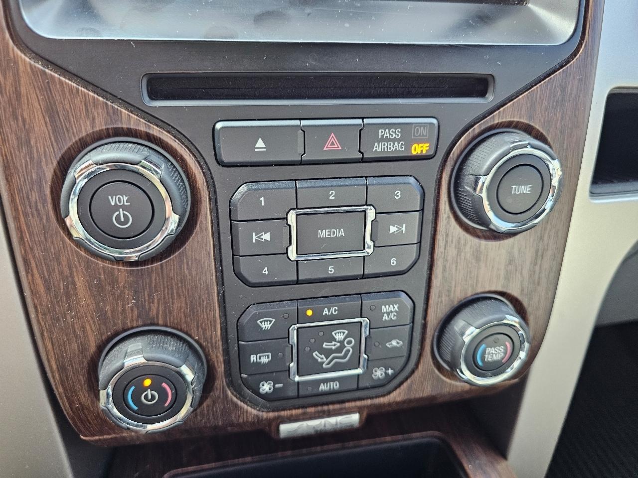 Ford F-150 Lariat SuperCrew 5.5-ft. Bed 4WD 2013